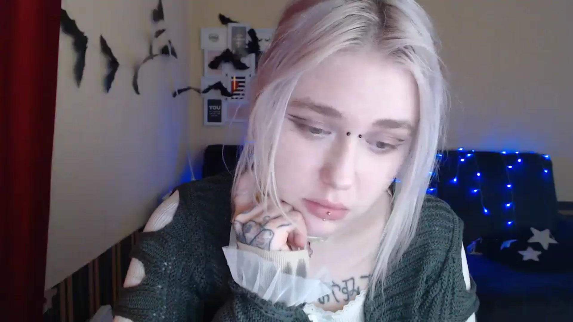 Gallery image thumbnail from Killinna's myfreecams stream on, 01/18/2025, 17:05 image 10 of 20