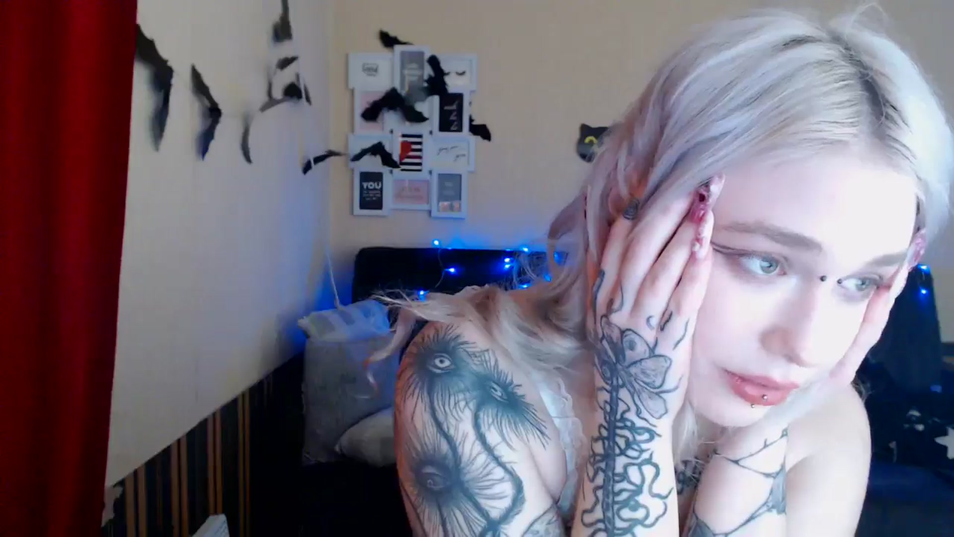Gallery image thumbnail from Killinna's myfreecams stream on, 01/22/2025, 15:43 image 2 of 20