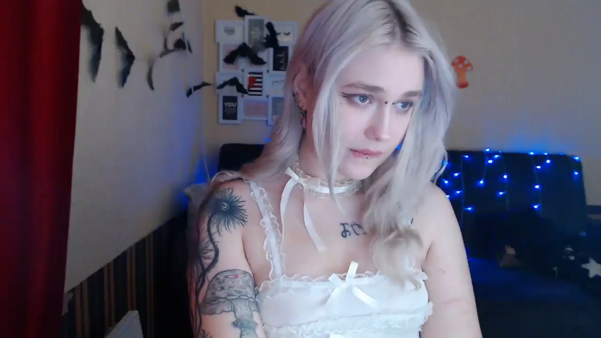 Gallery image thumbnail from Killinna's myfreecams stream on, 01/22/2025, 15:43 image 5 of 20