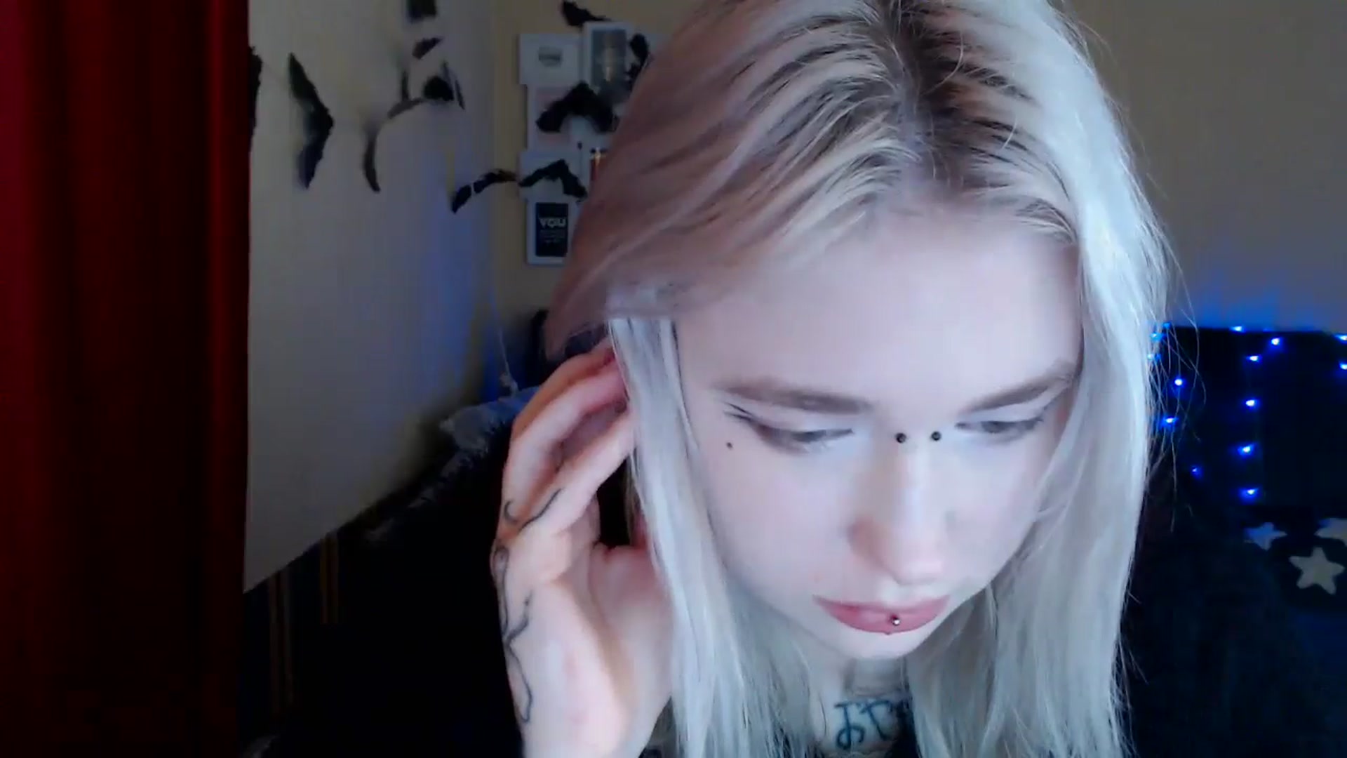 Gallery image thumbnail from Killinna's myfreecams stream on, 01/24/2025, 16:59 image 7 of 20