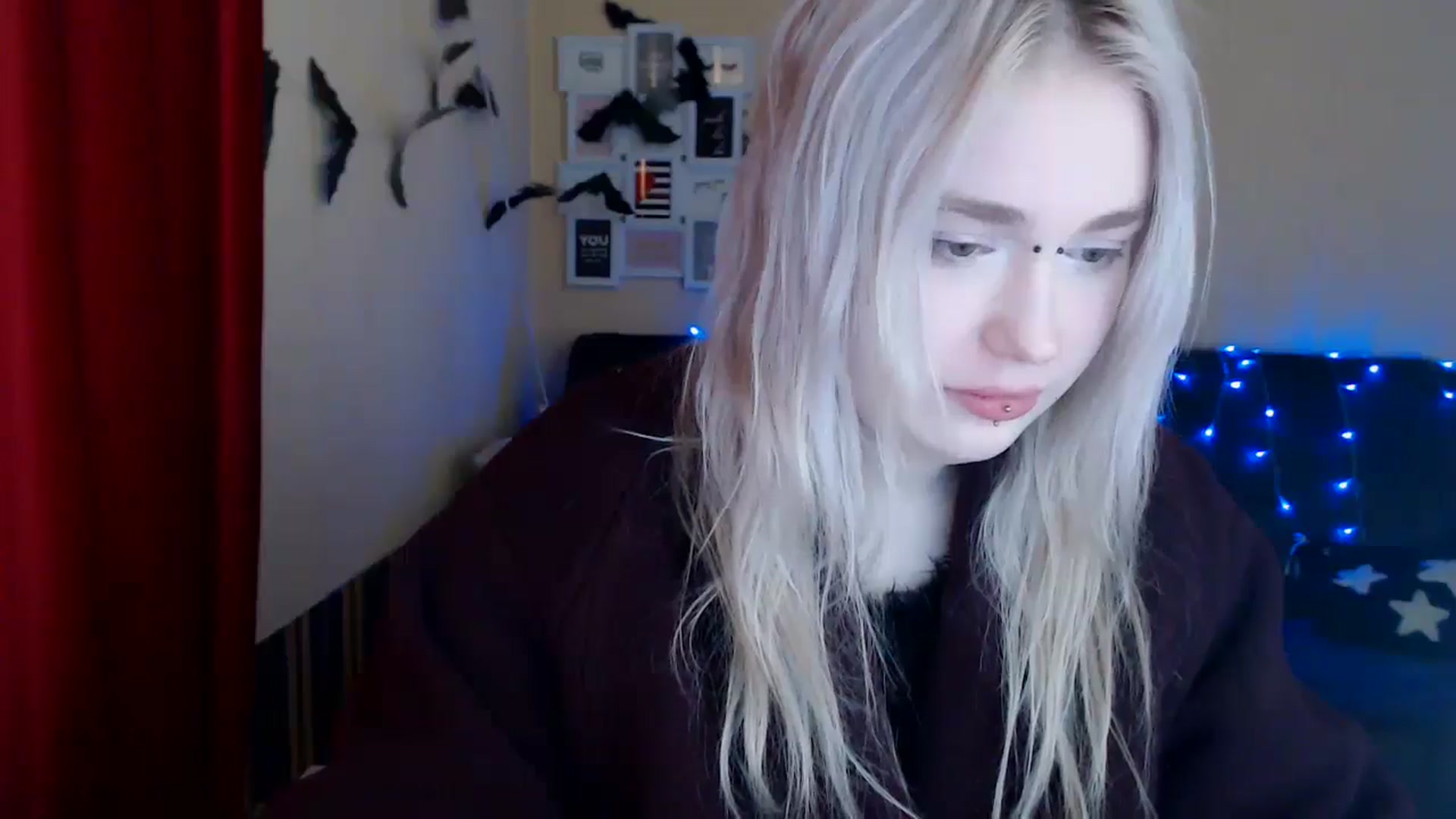 Gallery image thumbnail from Killinna's myfreecams stream on, 01/24/2025, 16:59 image 15 of 20