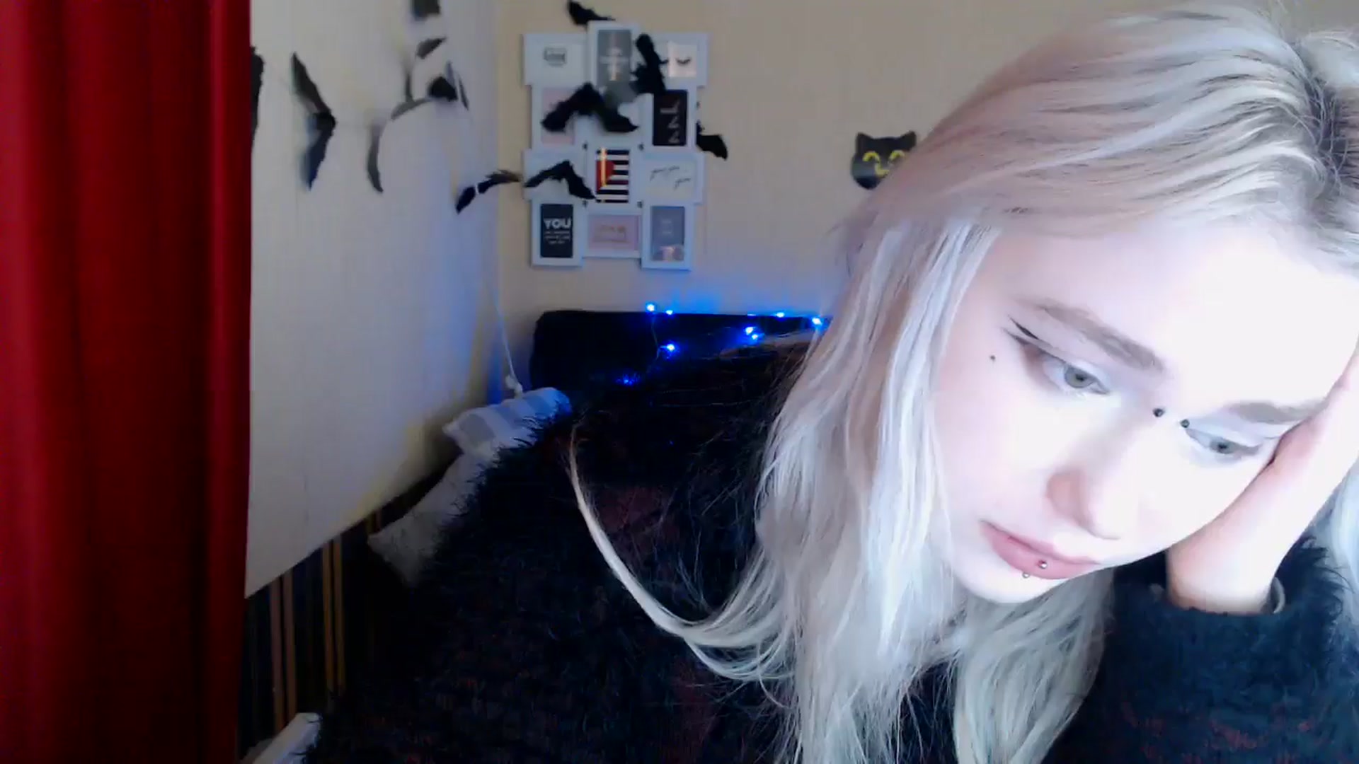 Gallery image thumbnail from Killinna's myfreecams stream on, 01/24/2025, 16:59 image 8 of 20