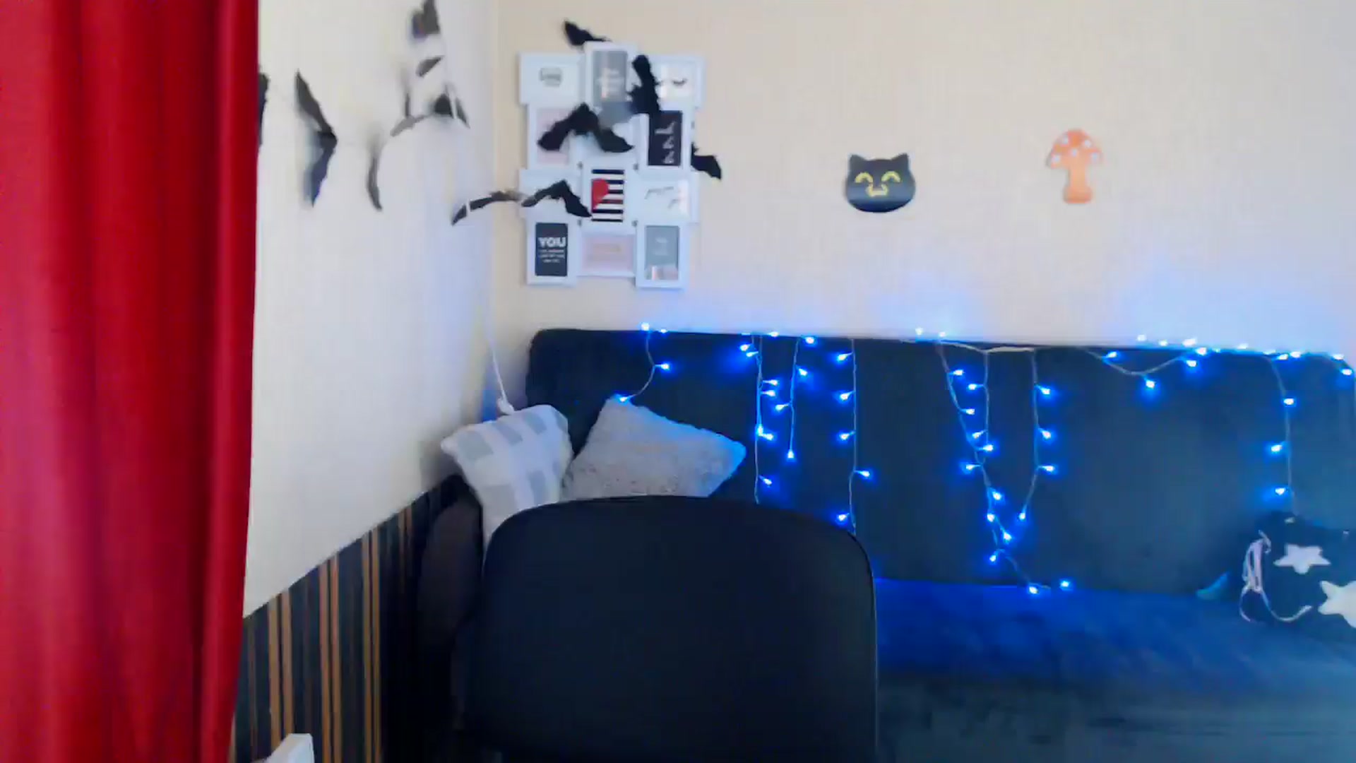 Gallery image thumbnail from Killinna's myfreecams stream on, 01/25/2025, 14:27 image 16 of 20