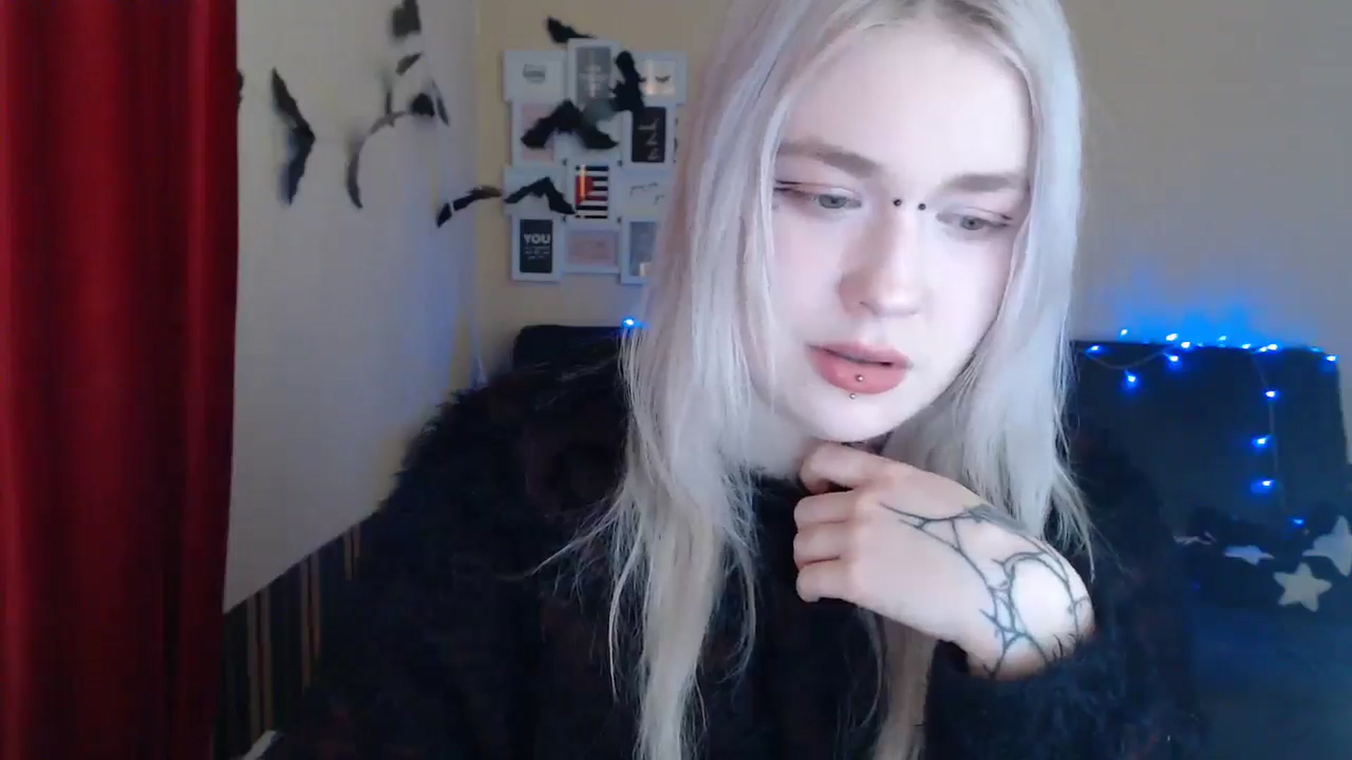 Gallery image thumbnail from Killinna's myfreecams stream on, 01/30/2025, 13:33 image 8 of 20