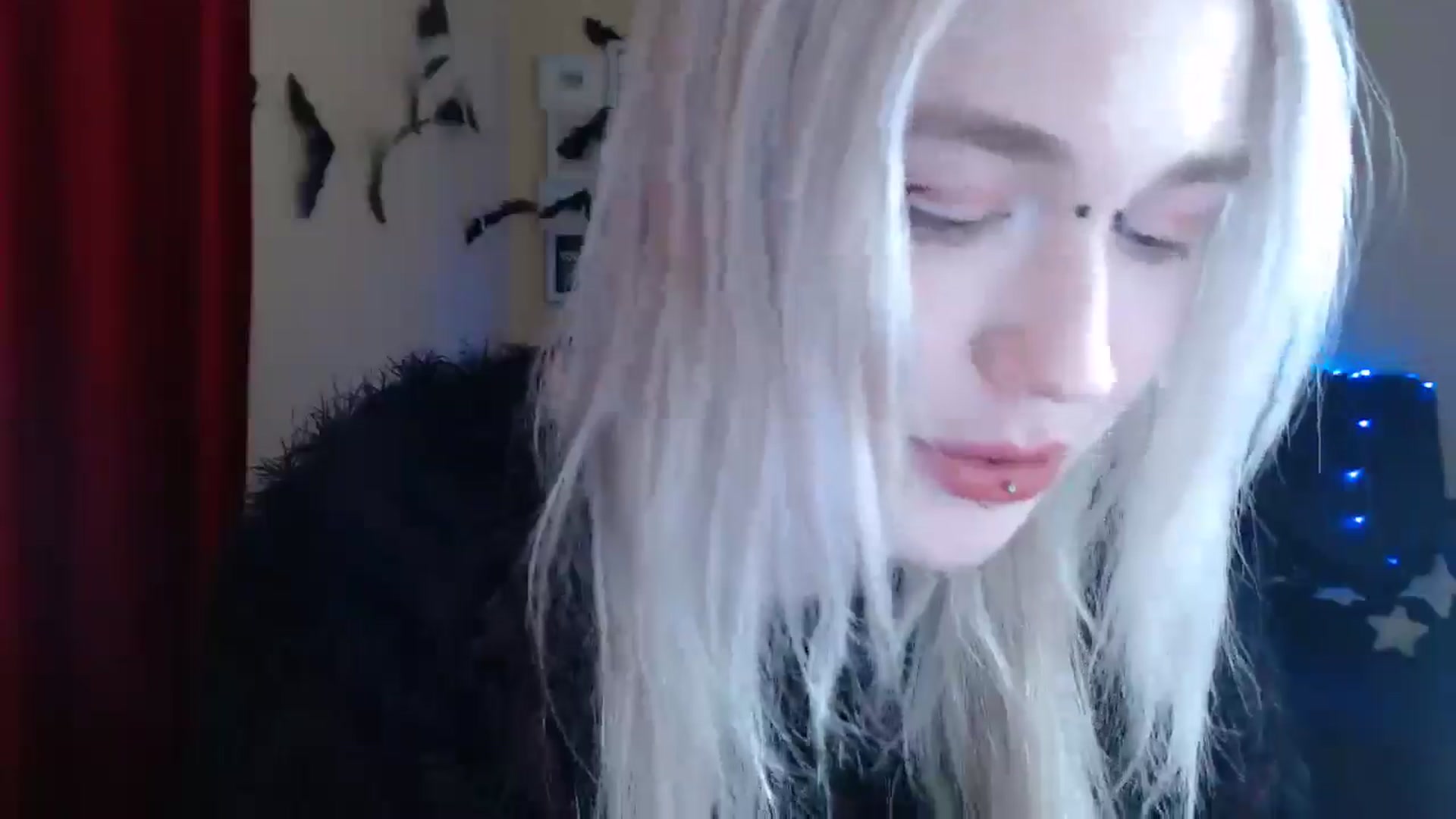 Gallery image thumbnail from Killinna's myfreecams stream on, 01/30/2025, 13:33 image 12 of 20