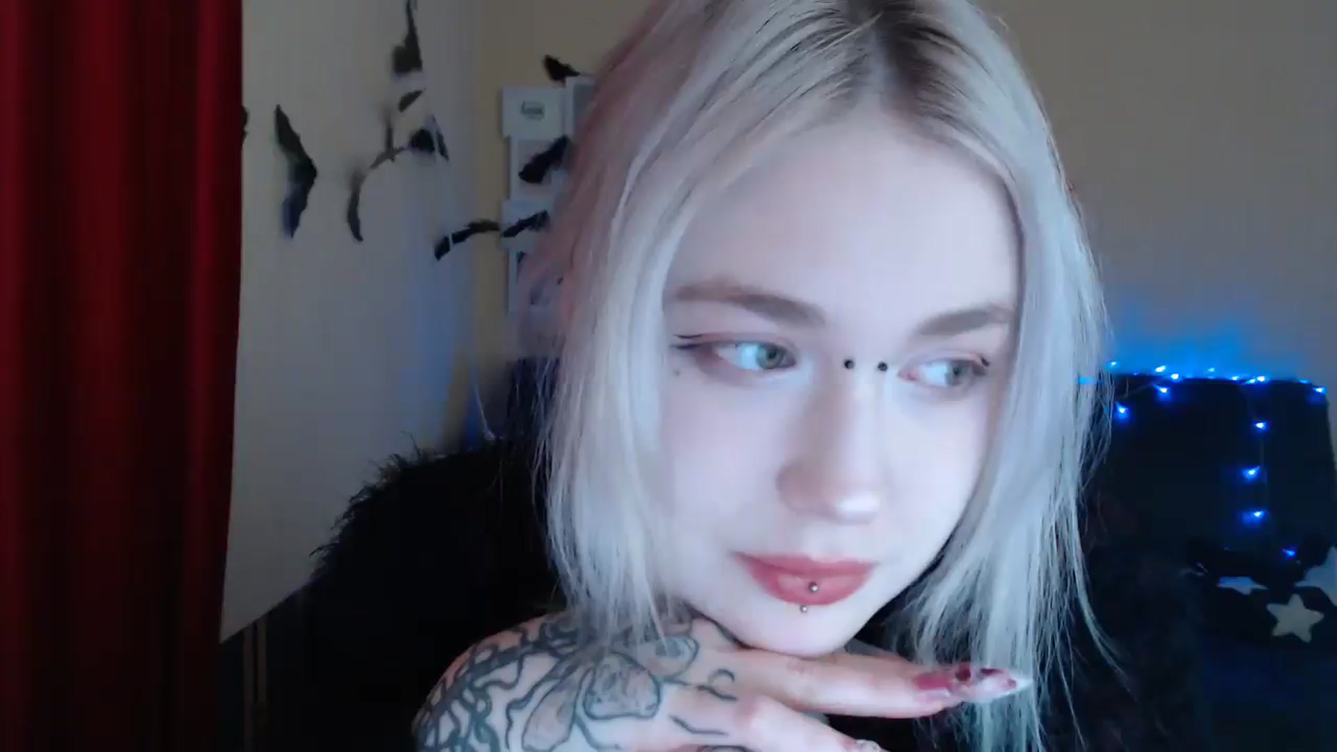 Gallery image thumbnail from Killinna's myfreecams stream on, 01/30/2025, 13:33 image 1 of 20
