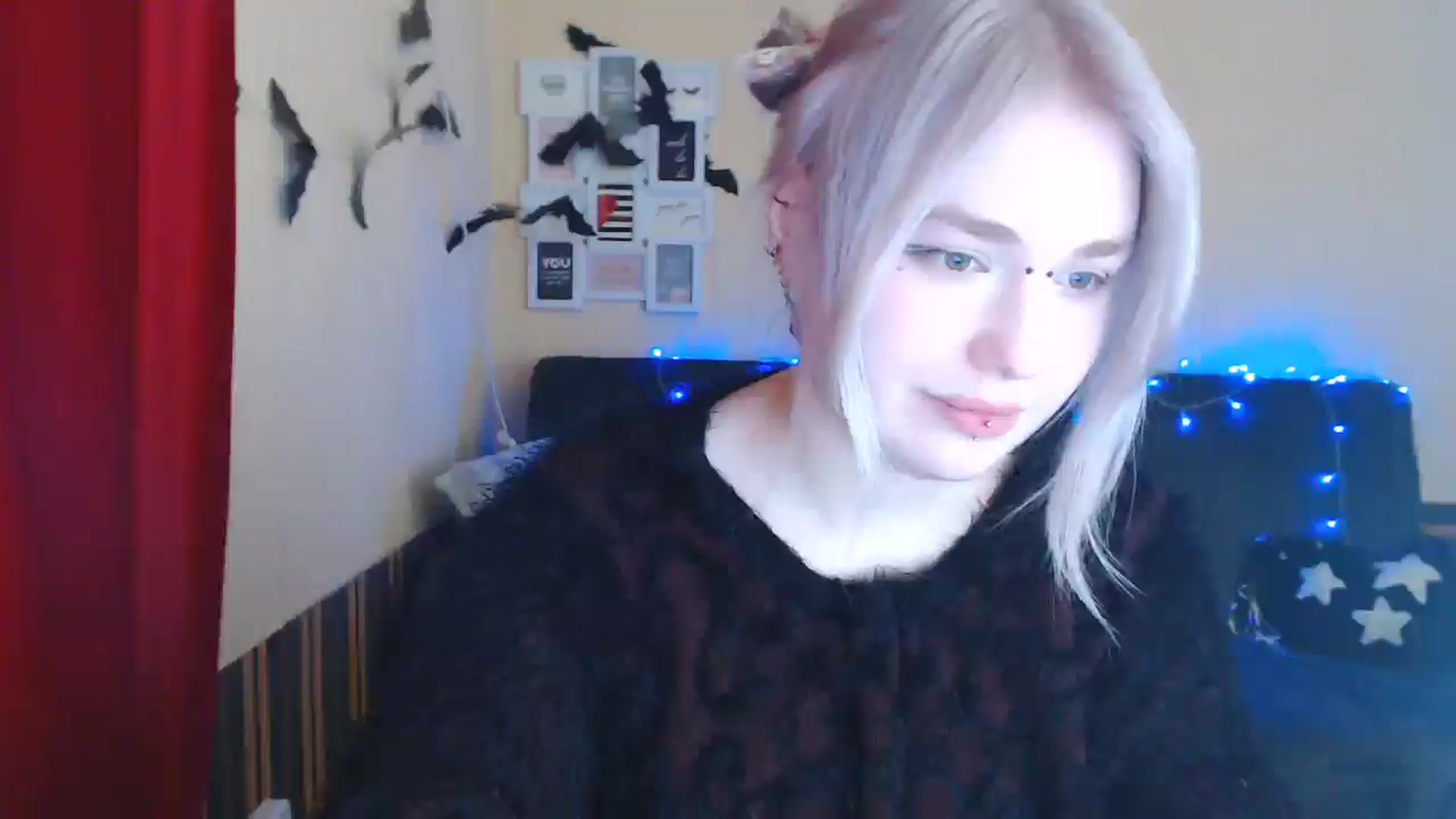 Gallery image thumbnail from Killinna's myfreecams stream on, 01/31/2025, 15:00 image 19 of 20