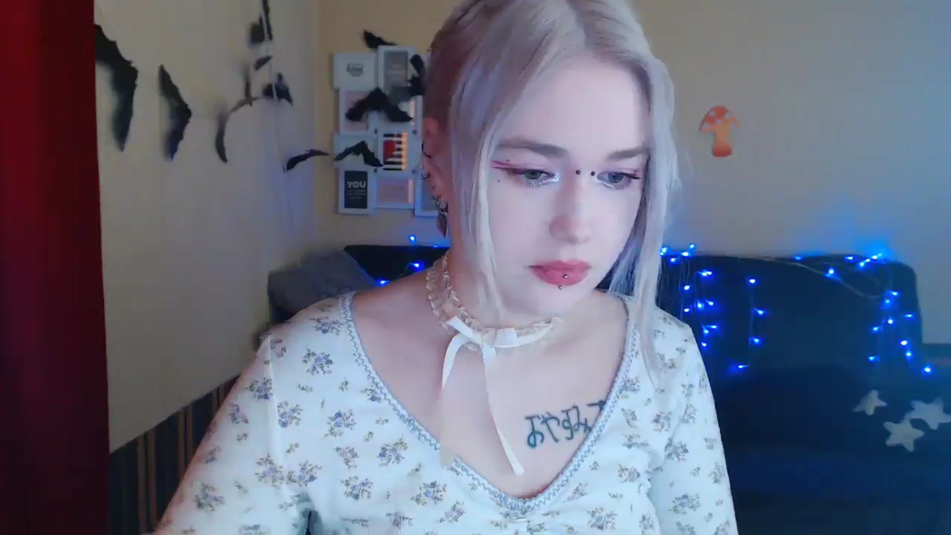 Gallery image thumbnail from Killinna's myfreecams stream on, 02/04/2025, 15:34 image 9 of 20
