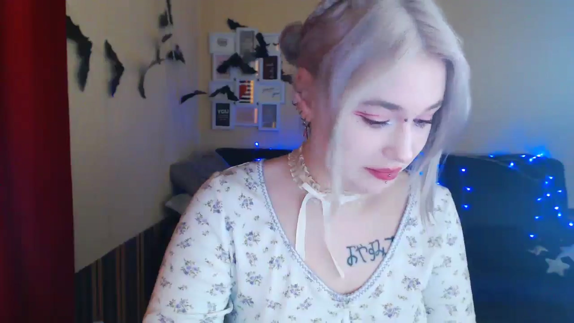Gallery image thumbnail from Killinna's myfreecams stream on, 02/04/2025, 15:34 image 17 of 20