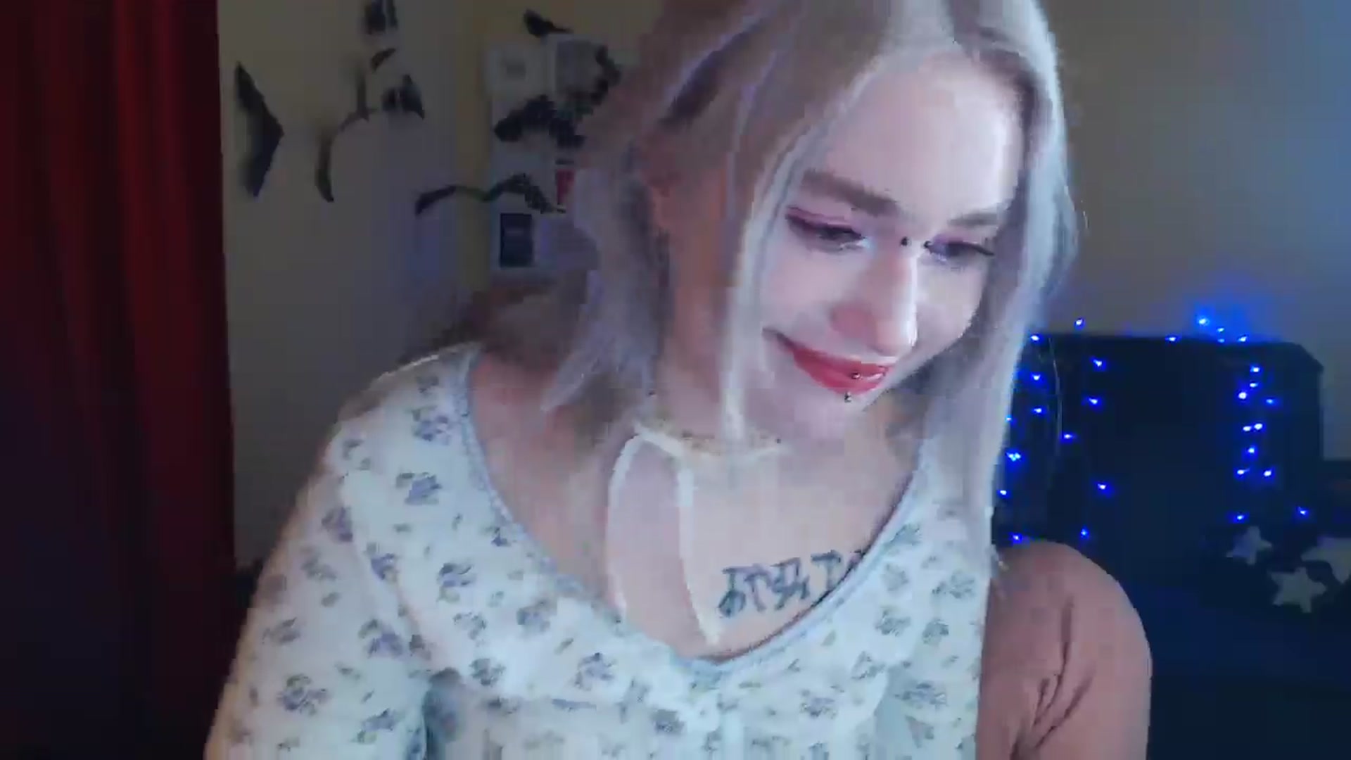 Gallery image thumbnail from Killinna's myfreecams stream on, 02/04/2025, 17:52 image 11 of 20