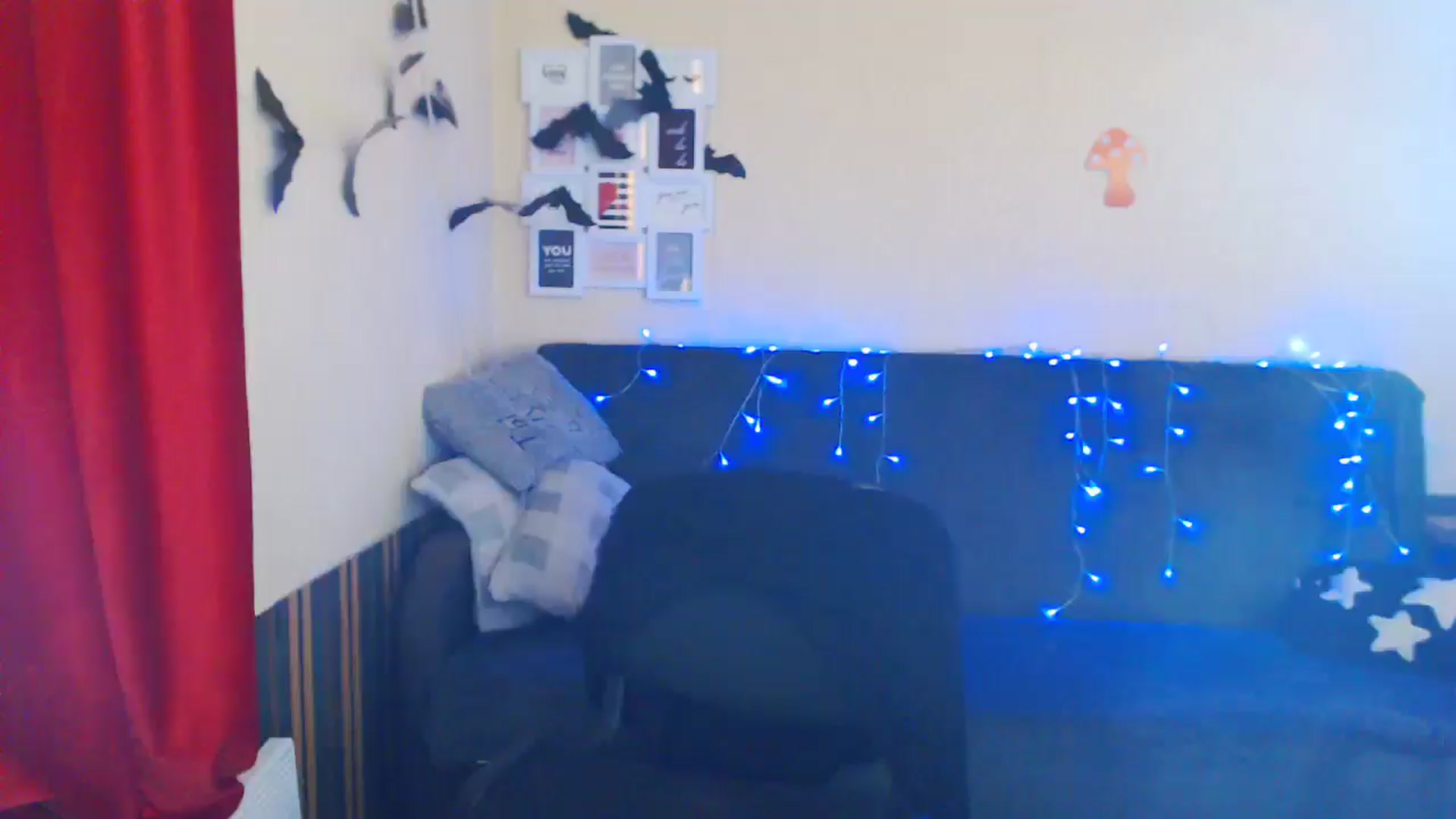 Gallery image thumbnail from Killinna's myfreecams stream on, 02/04/2025, 17:52 image 13 of 20