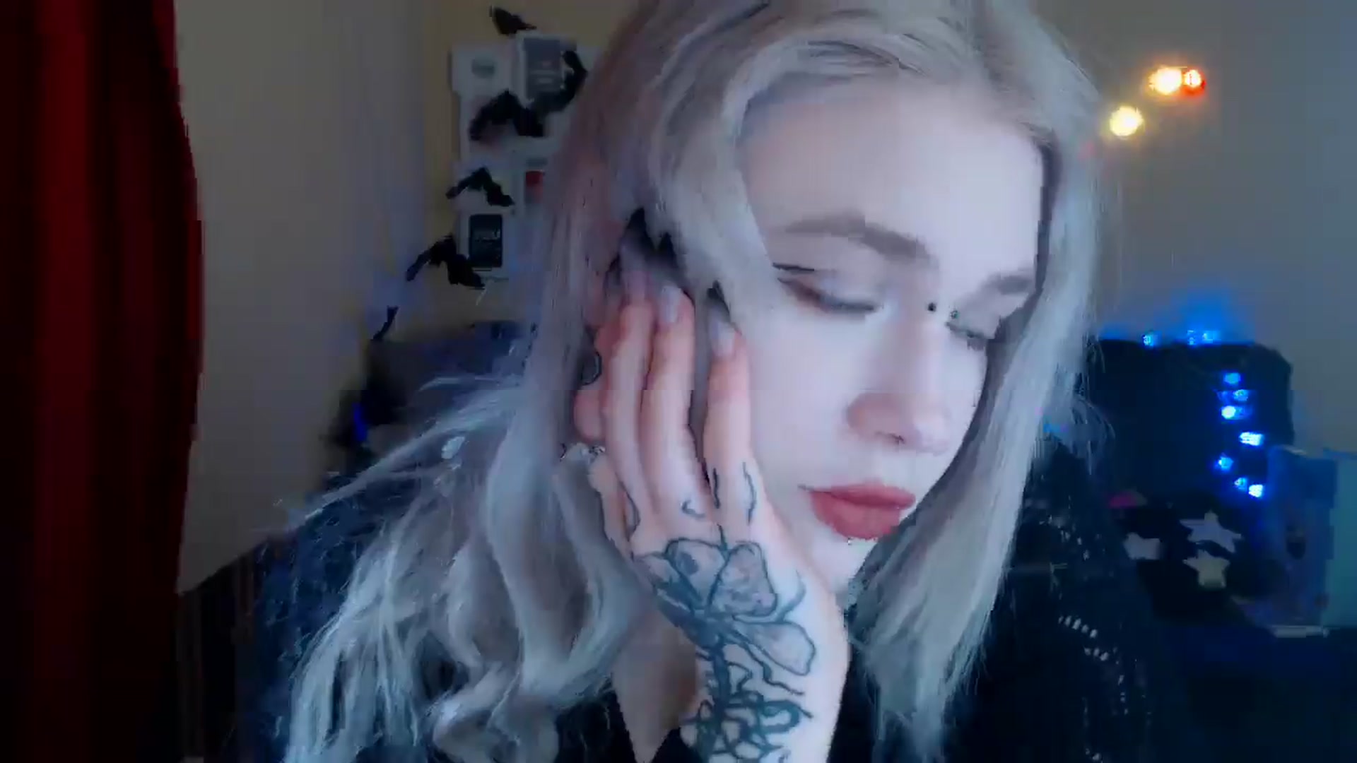 Gallery image thumbnail from Killinna's myfreecams stream on, 02/11/2025, 13:36 image 15 of 20