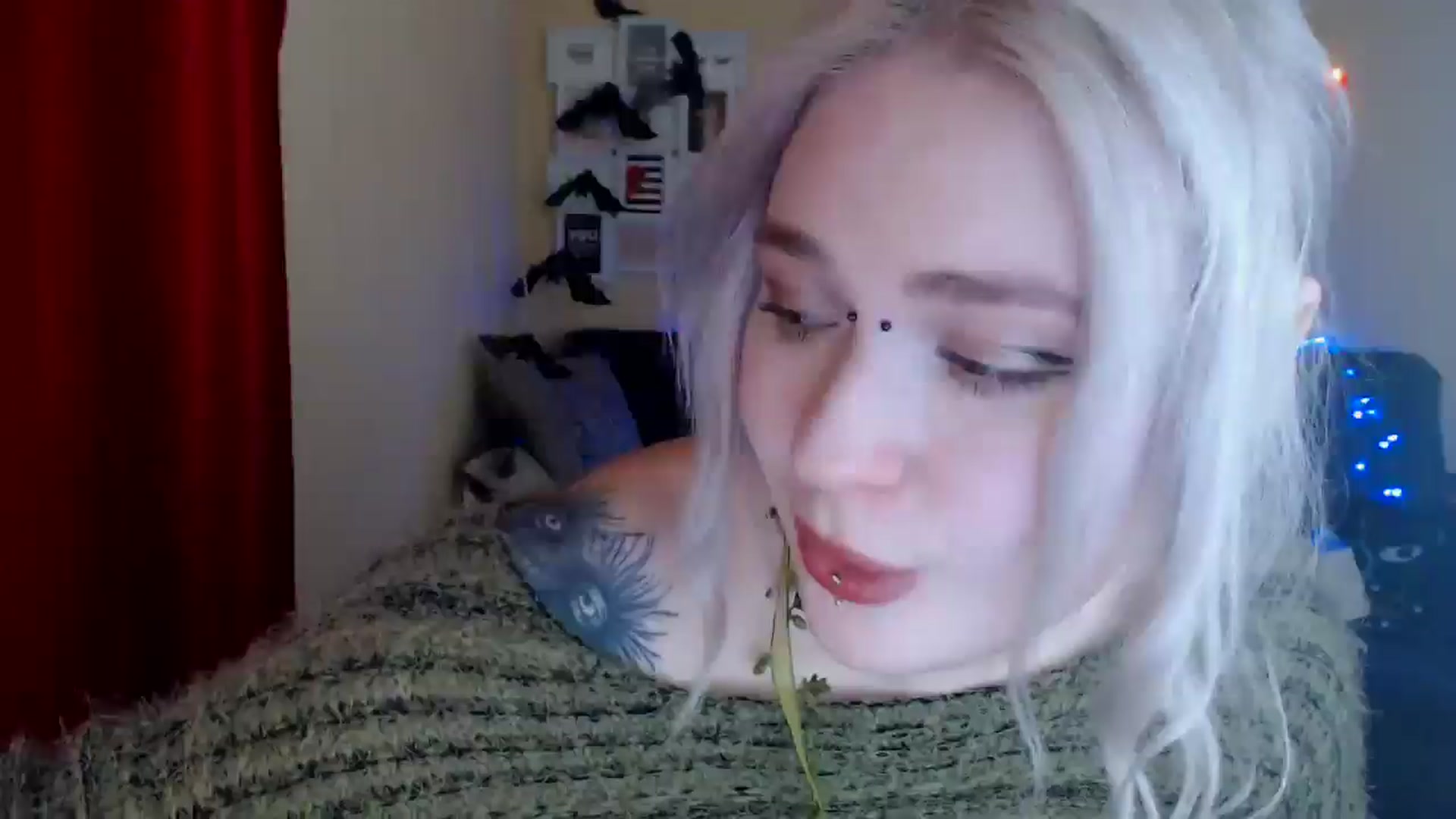 Gallery image thumbnail from Killinna's myfreecams stream on, 02/13/2025, 13:33 image 10 of 20