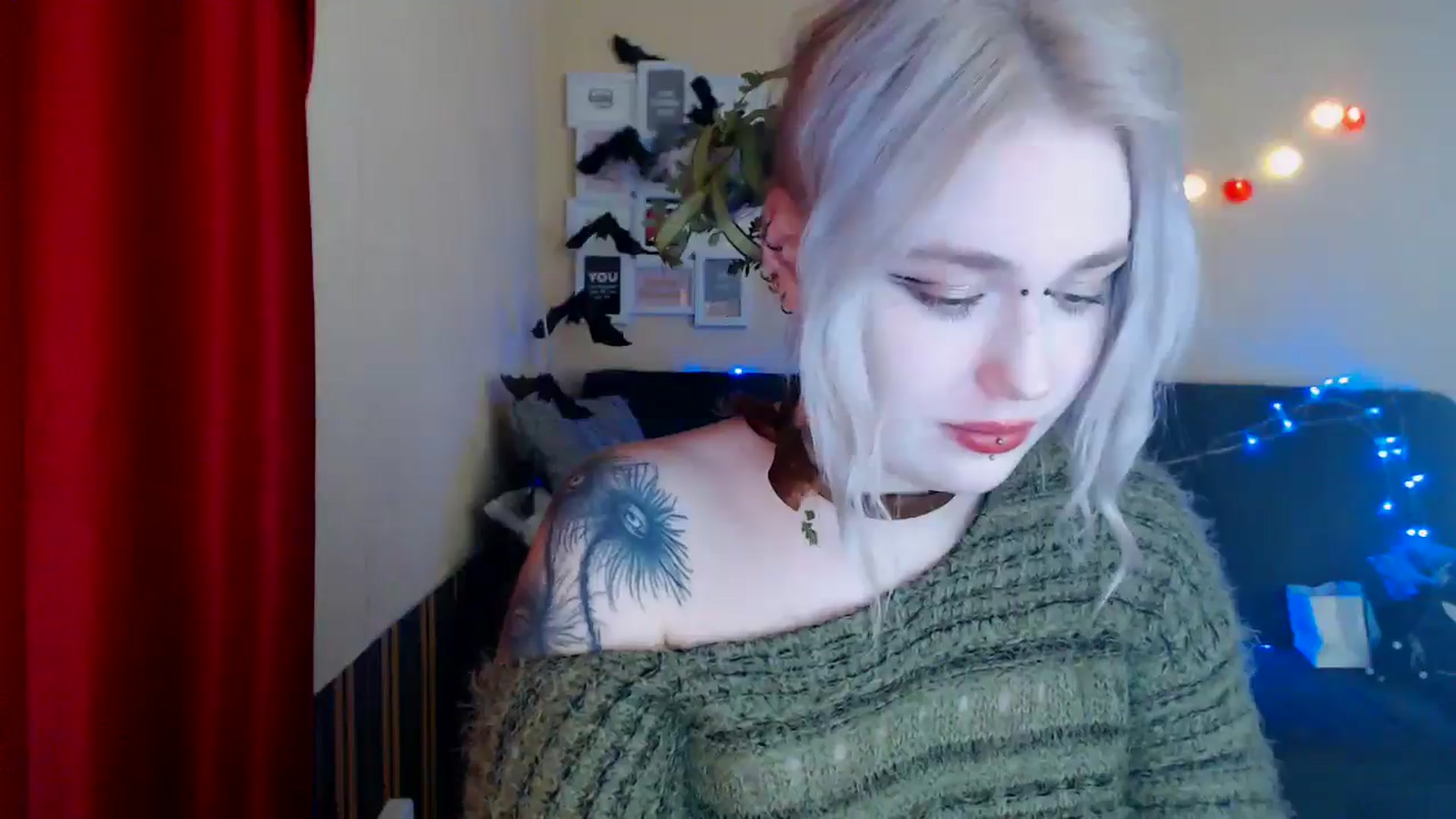 Gallery image thumbnail from Killinna's myfreecams stream on, 02/13/2025, 16:17 image 18 of 20