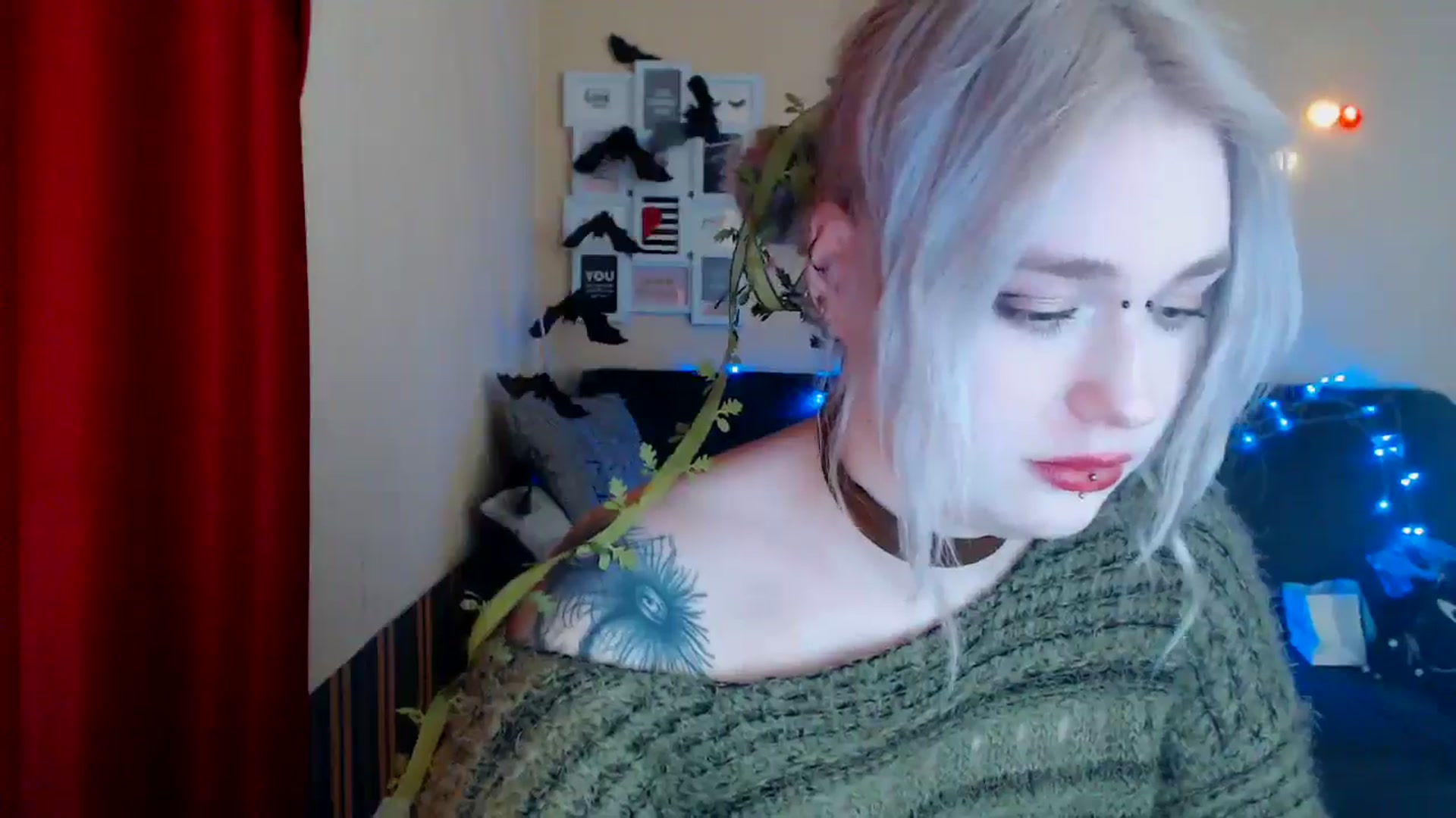 Gallery image thumbnail from Killinna's myfreecams stream on, 02/13/2025, 16:17 image 3 of 20