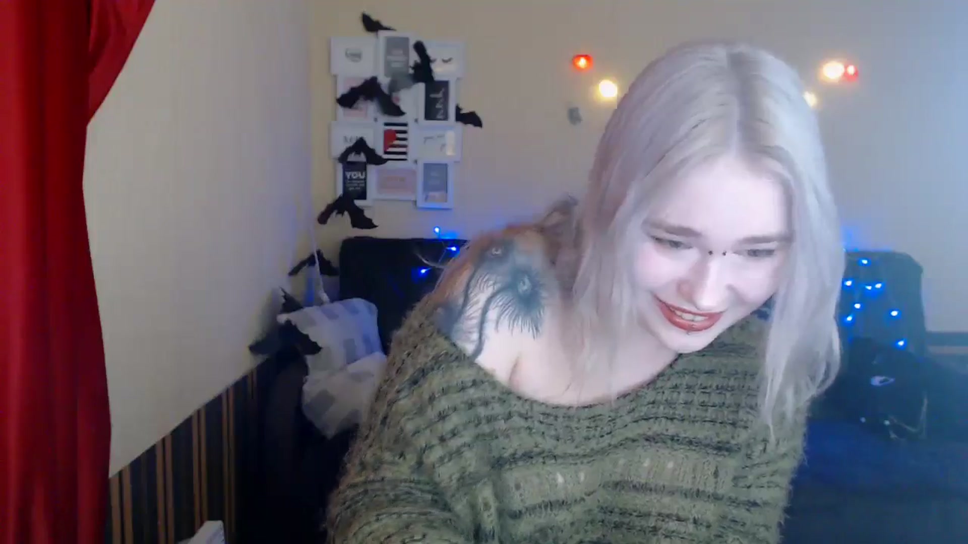 Gallery image thumbnail from Killinna's myfreecams stream on, 02/16/2025, 15:49 image 17 of 20
