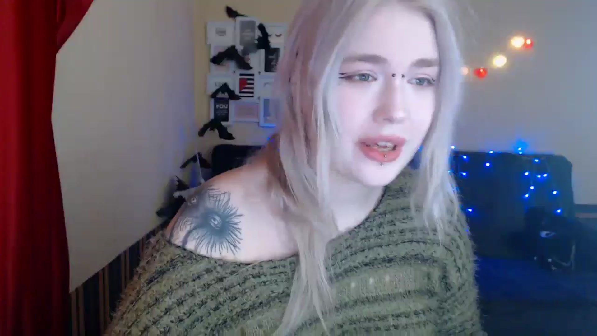 Gallery image thumbnail from Killinna's myfreecams stream on, 02/16/2025, 15:49 image 9 of 20