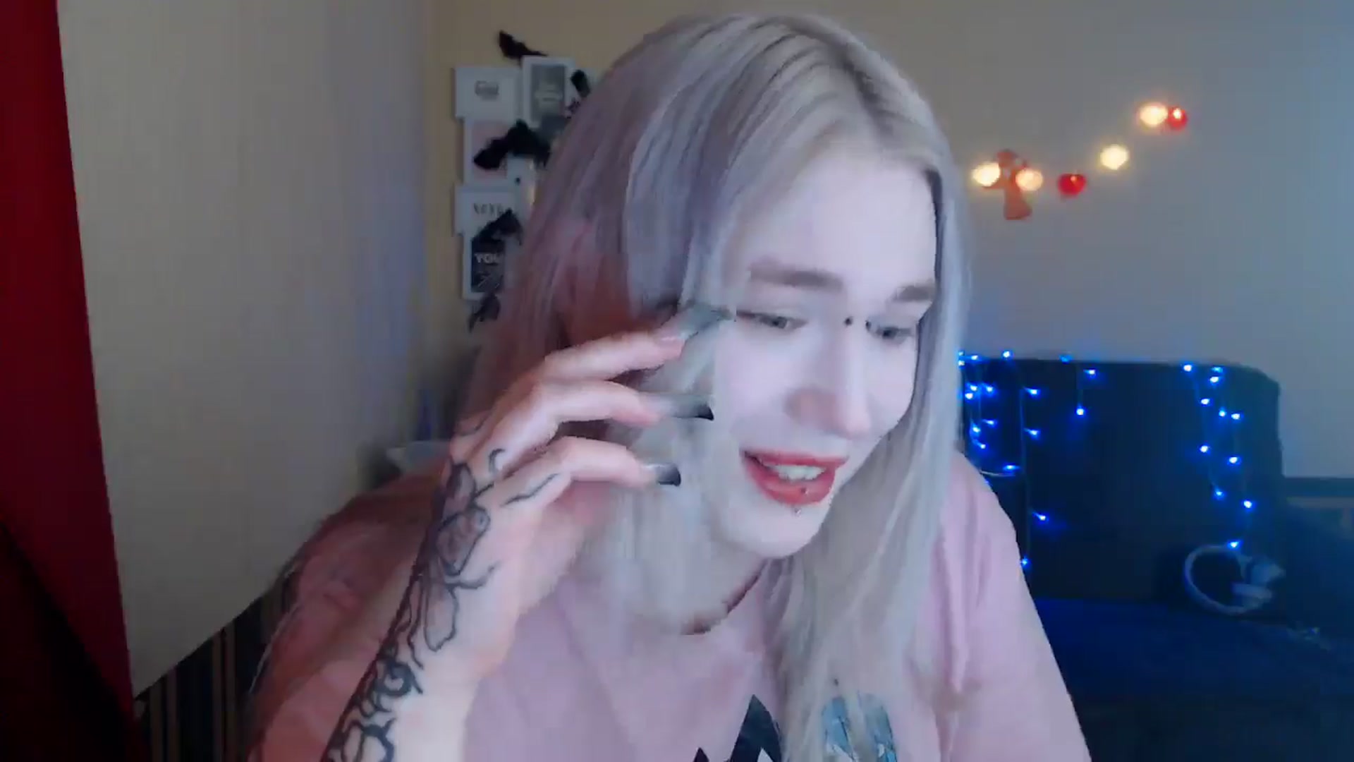 Gallery image thumbnail from Killinna's myfreecams stream on, 02/20/2025, 16:33 image 10 of 20