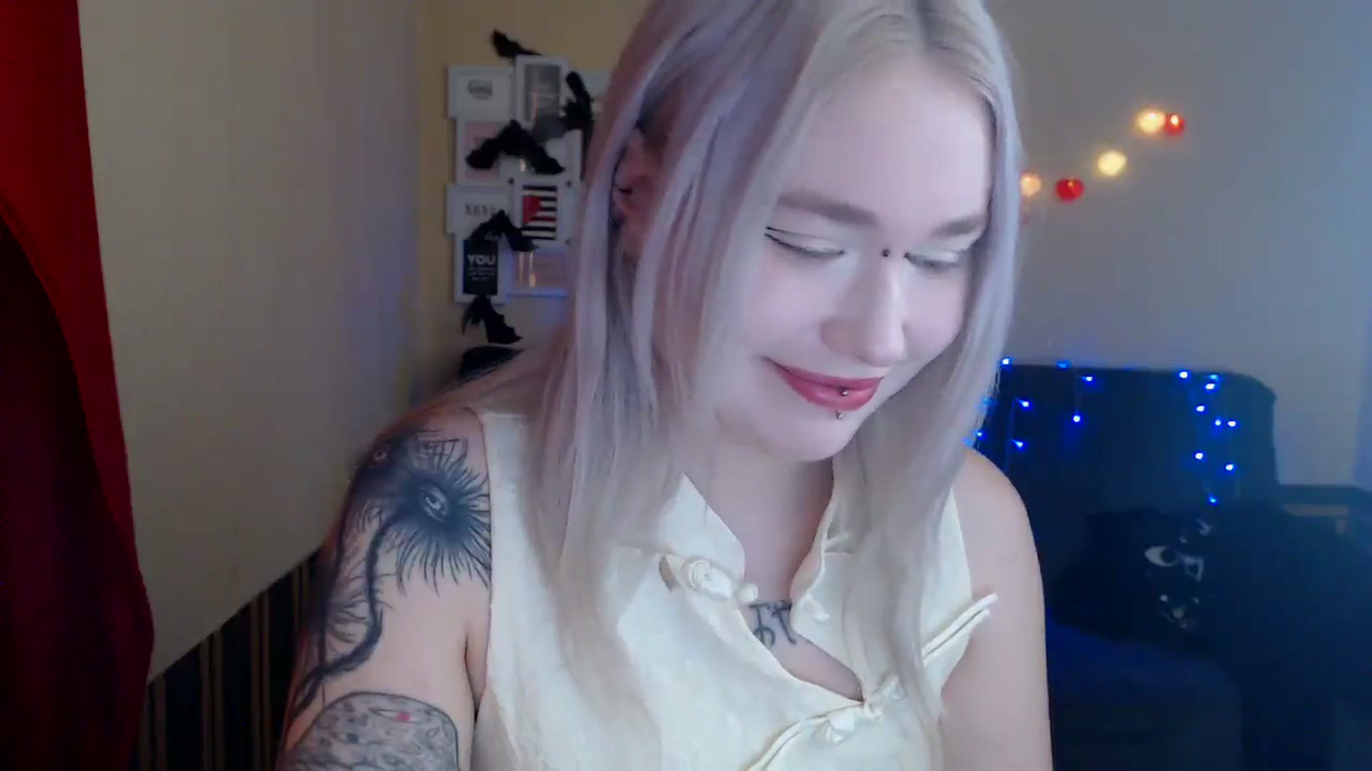 Gallery image thumbnail from Killinna's myfreecams stream on, 02/21/2025, 14:37 image 14 of 20
