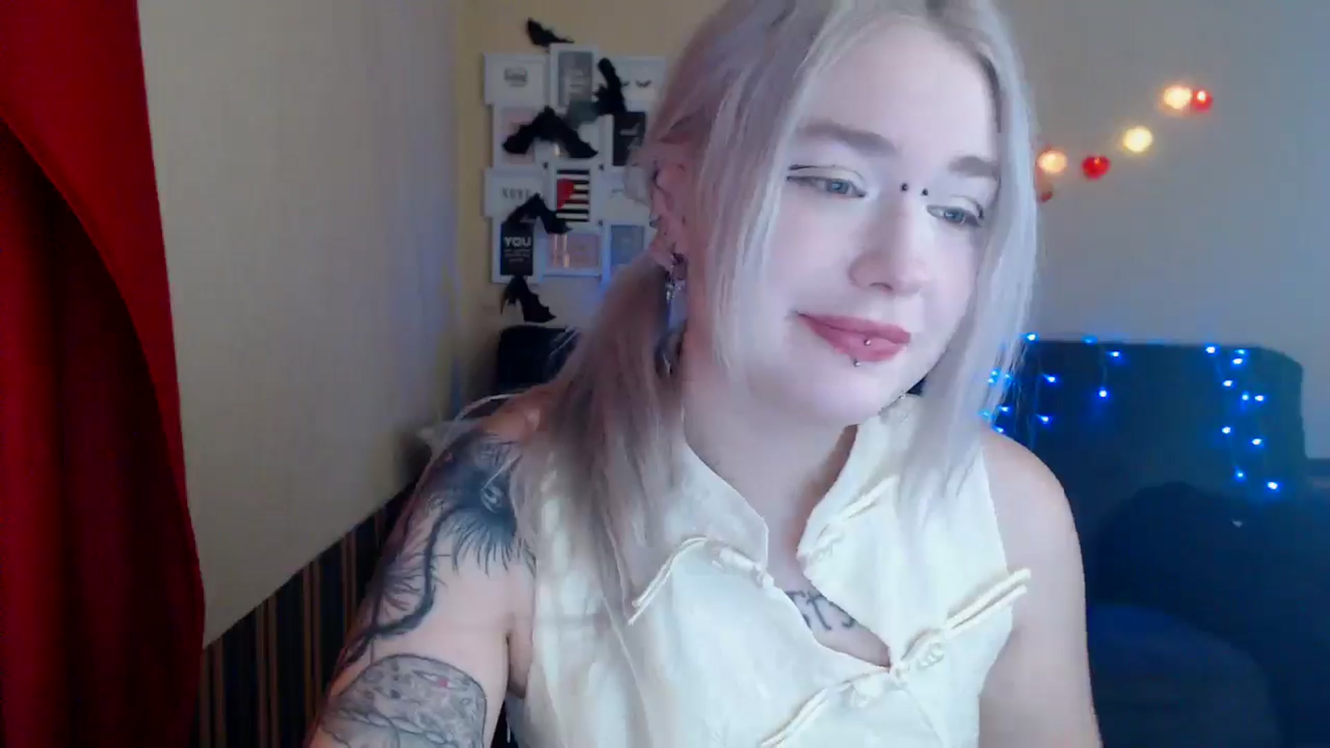 Gallery image thumbnail from Killinna's myfreecams stream on, 02/21/2025, 15:50 image 3 of 20