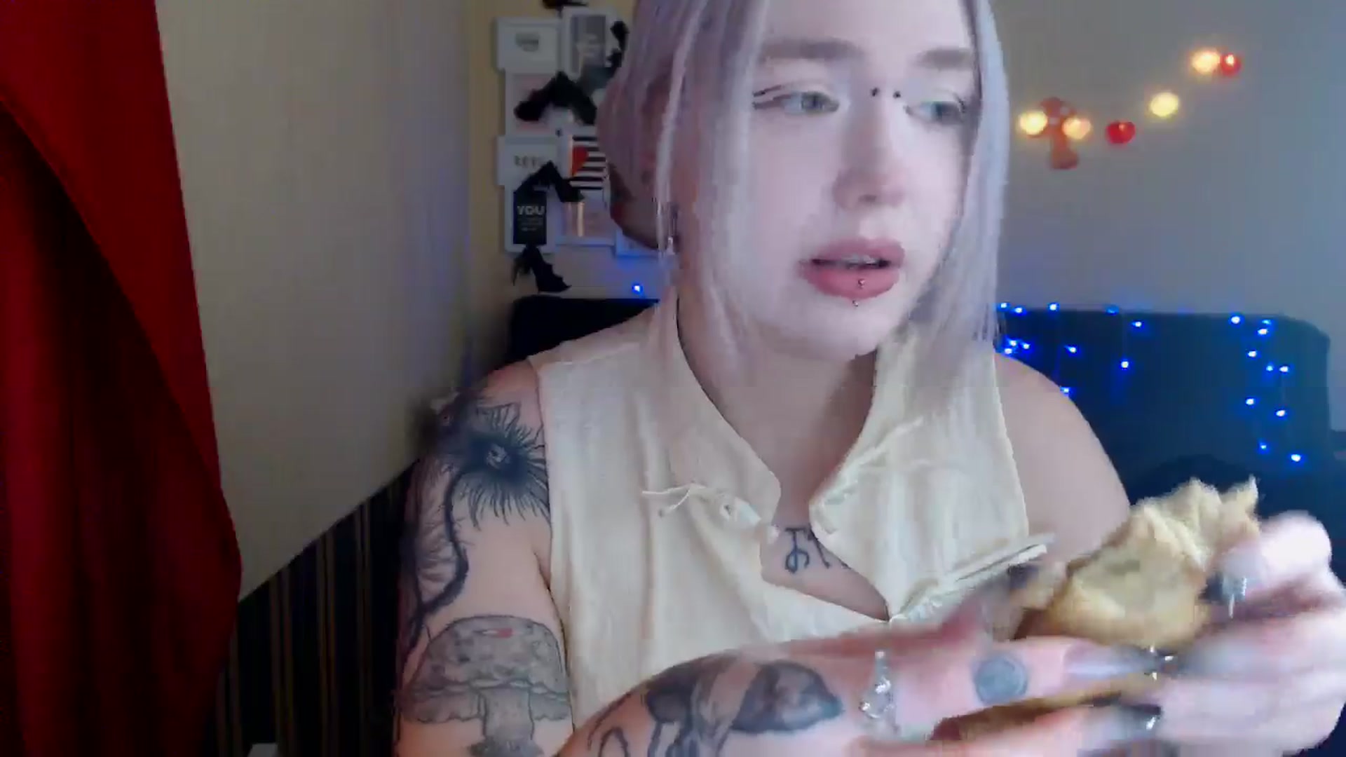 Gallery image thumbnail from Killinna's myfreecams stream on, 02/21/2025, 15:50 image 17 of 20
