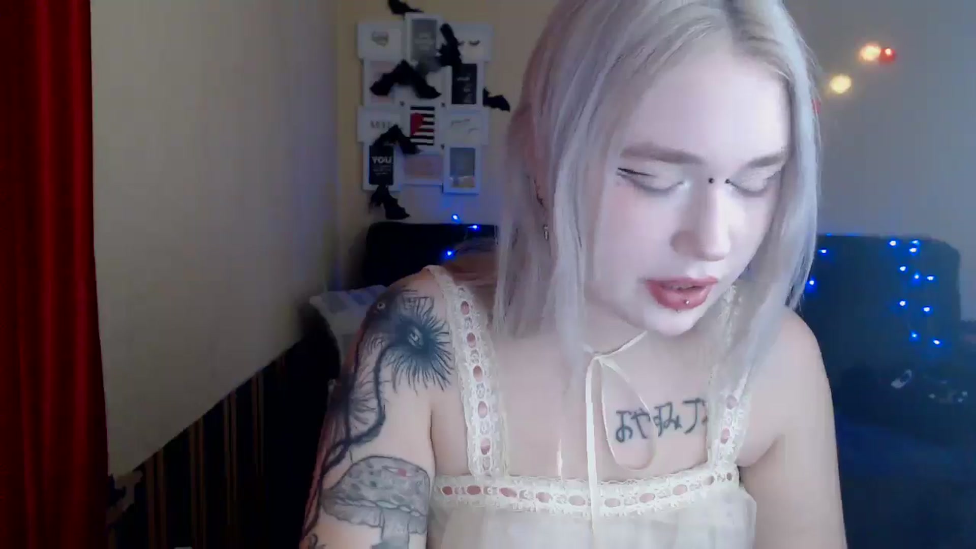 Gallery image thumbnail from Killinna's myfreecams stream on, 02/22/2025, 16:31 image 11 of 20