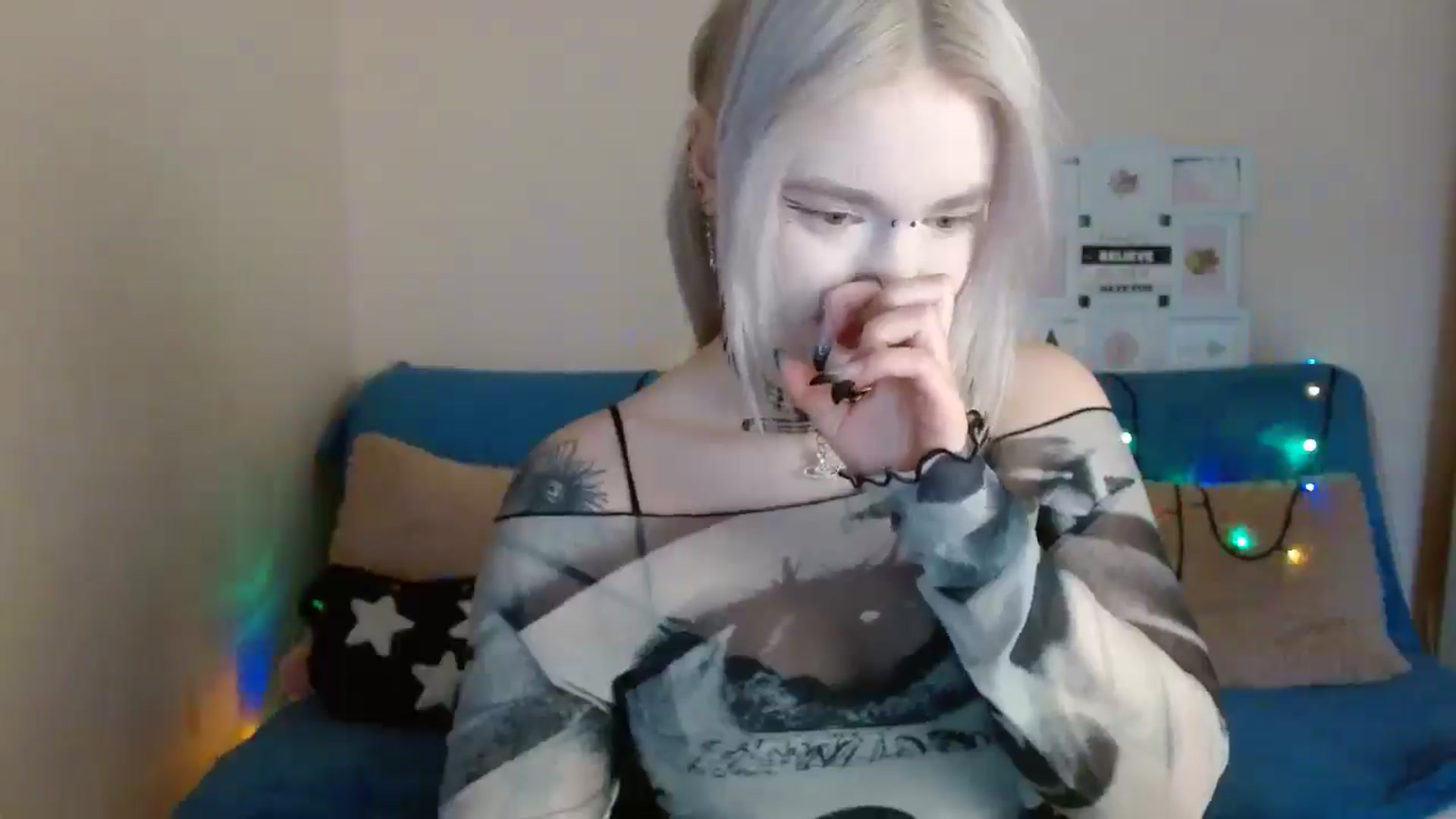 Gallery image thumbnail from Killinna's myfreecams stream on, 02/25/2025, 13:36 image 7 of 20