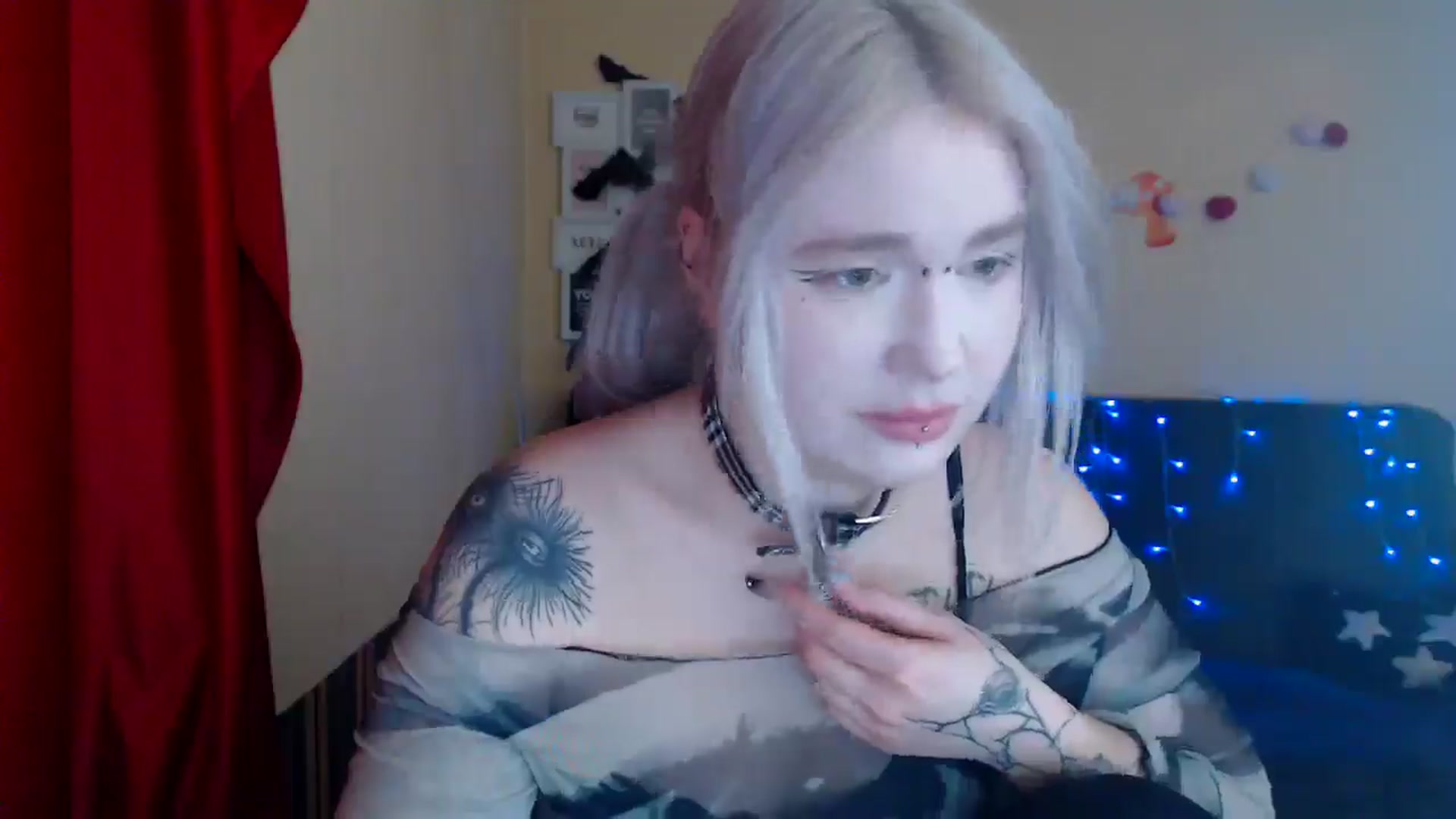 Gallery image thumbnail from Killinna's myfreecams stream on, 02/25/2025, 17:28 image 2 of 20