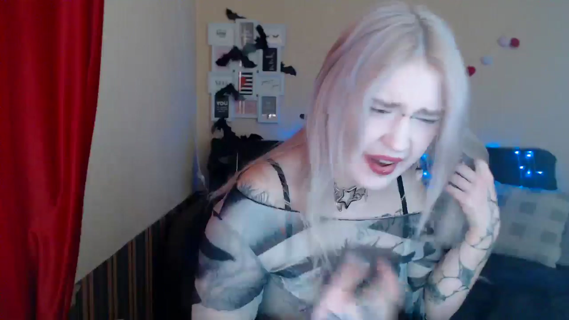 Gallery image thumbnail from Killinna's myfreecams stream on, 02/26/2025, 13:37 image 11 of 20