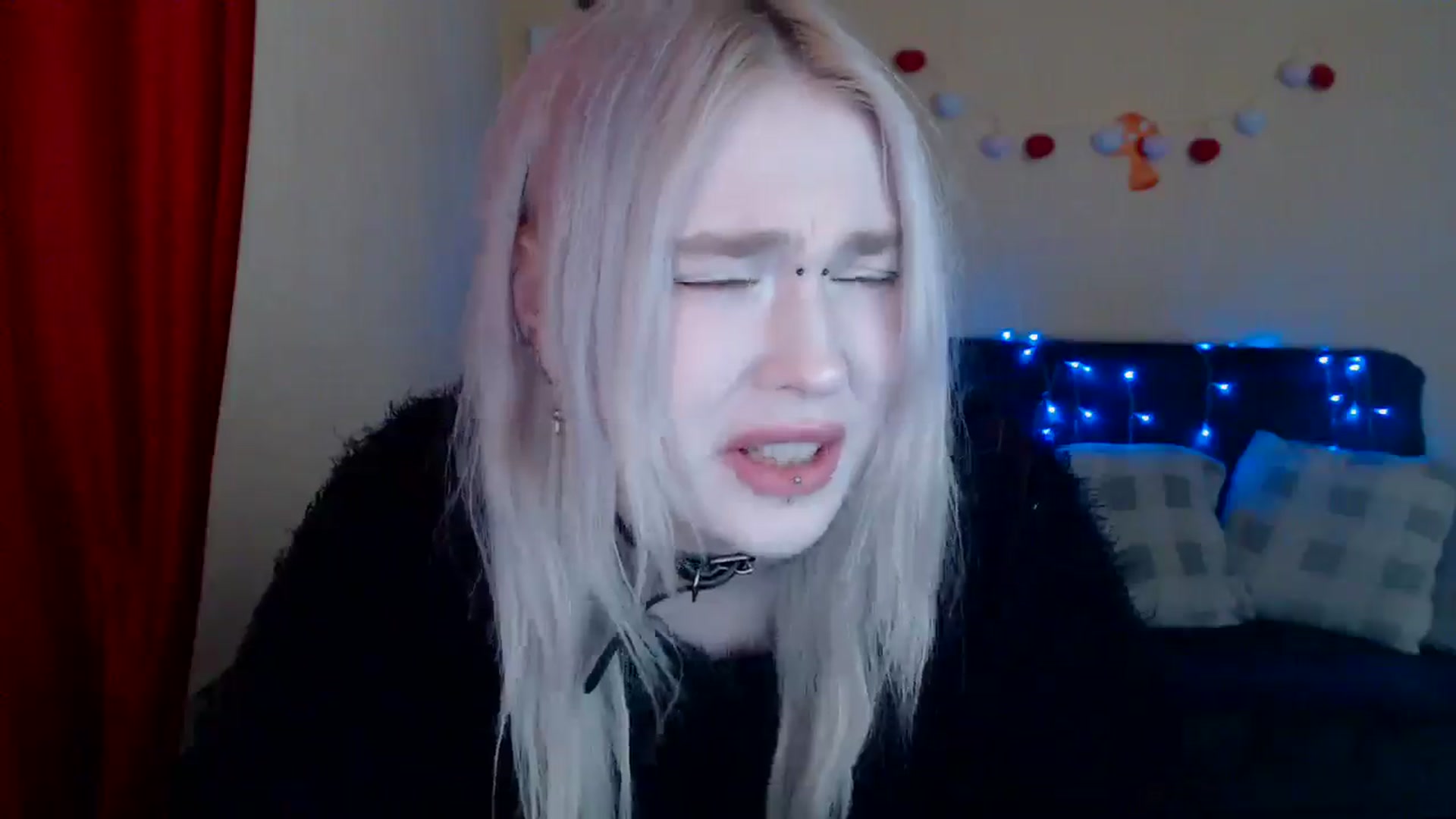 Gallery image thumbnail from Killinna's myfreecams stream on, 02/27/2025, 13:37 image 17 of 20