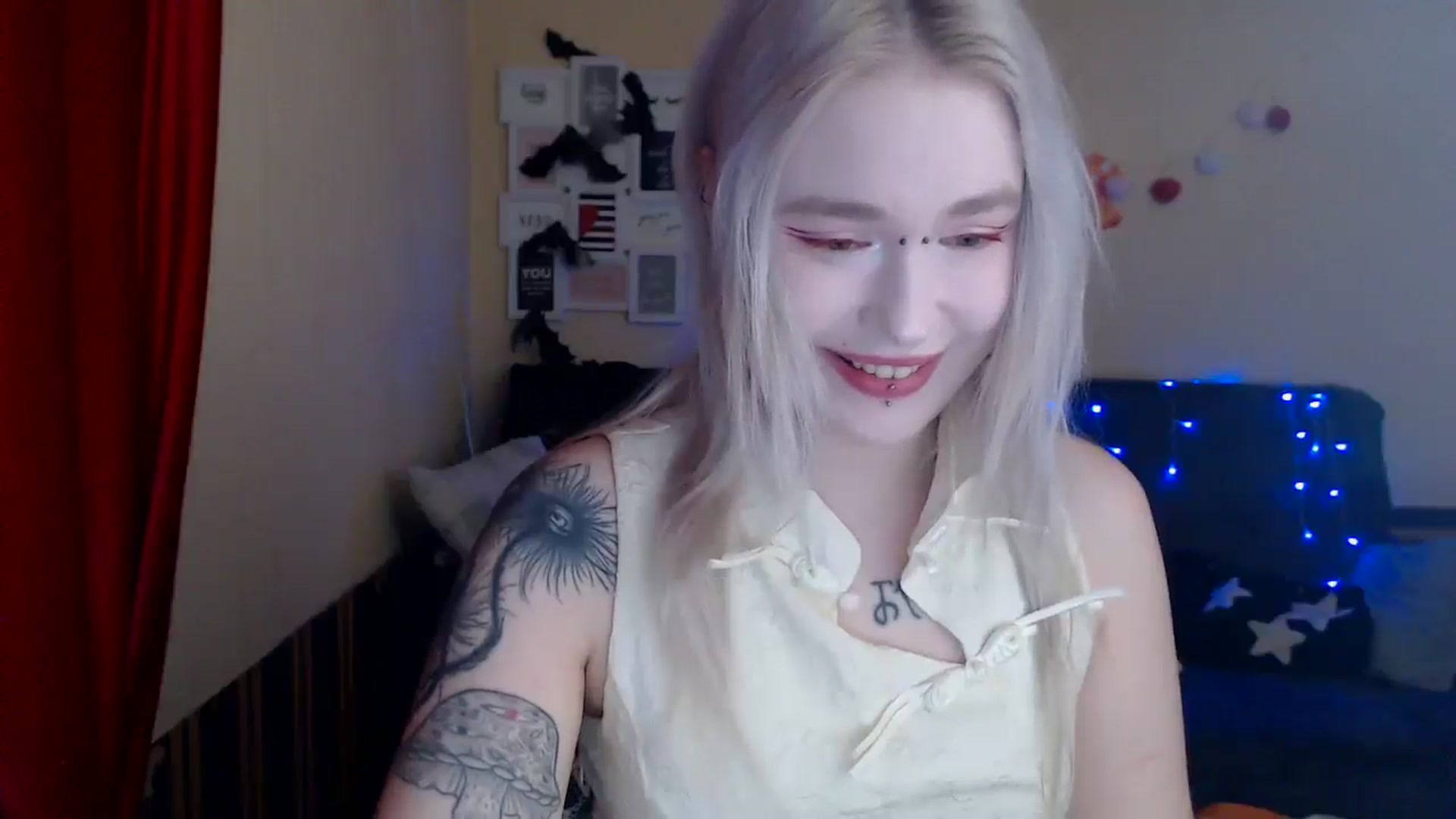 Gallery image thumbnail from Killinna's myfreecams stream on, 02/28/2025, 14:41 image 14 of 20