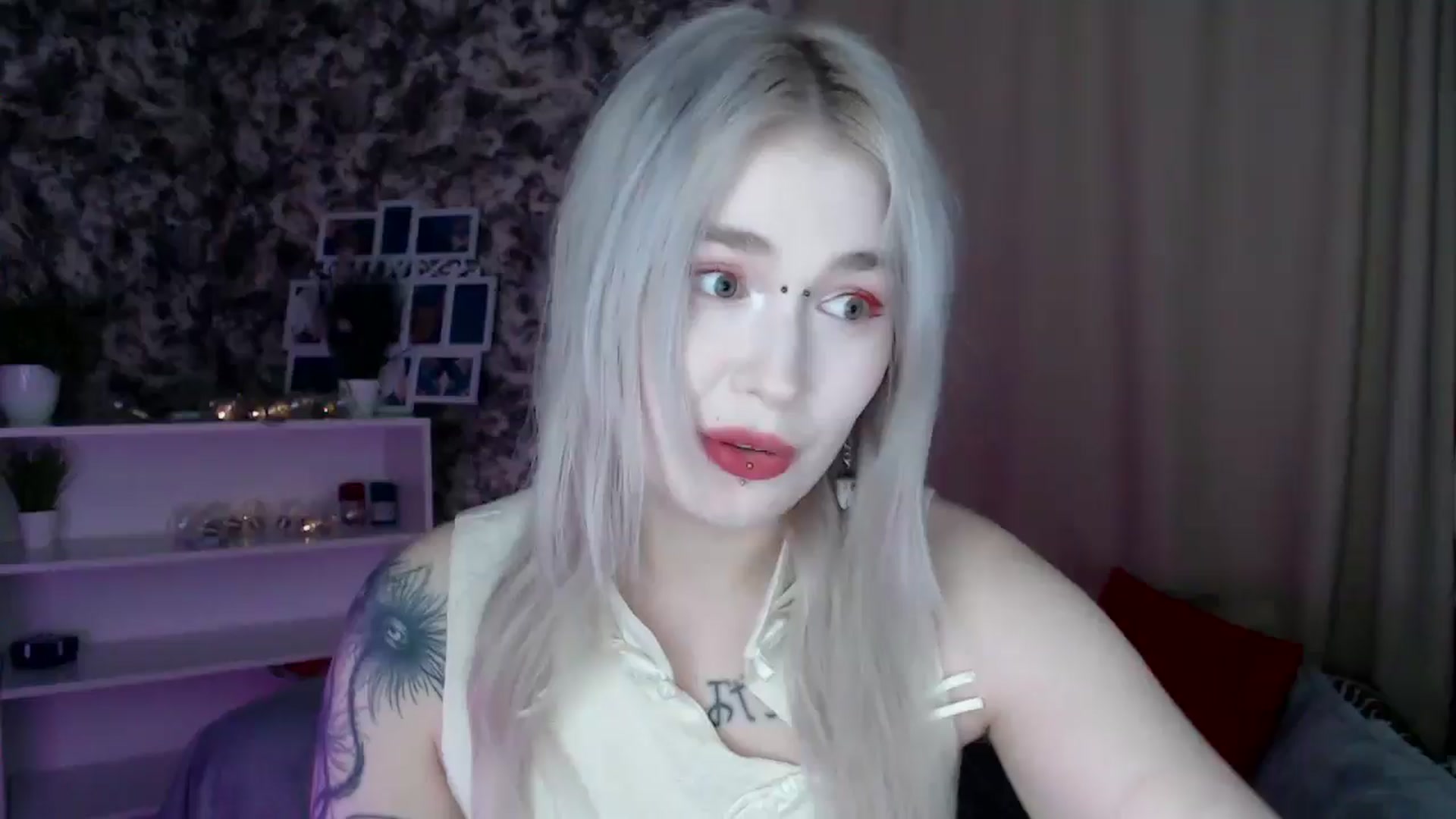 Gallery image thumbnail from Killinna's myfreecams stream on, 02/28/2025, 16:41 image 1 of 20
