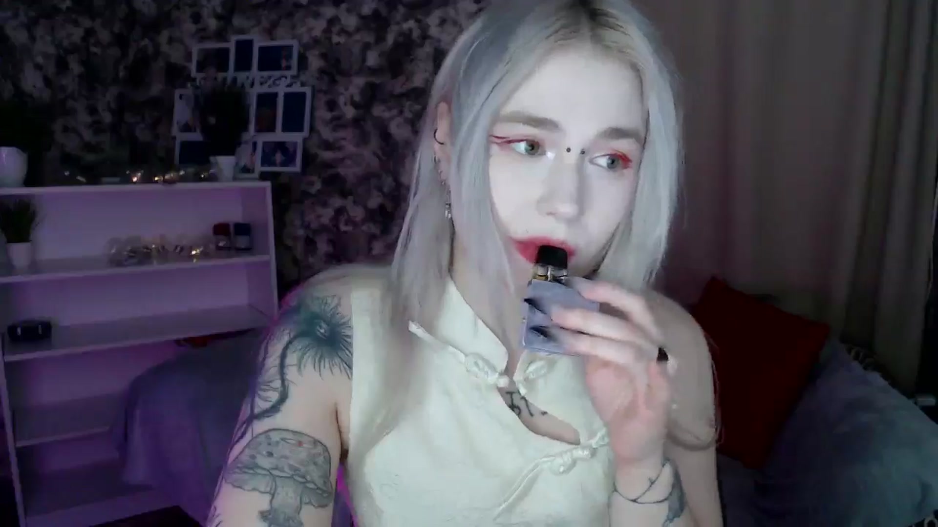 Gallery image thumbnail from Killinna's myfreecams stream on, 02/28/2025, 16:41 image 8 of 20
