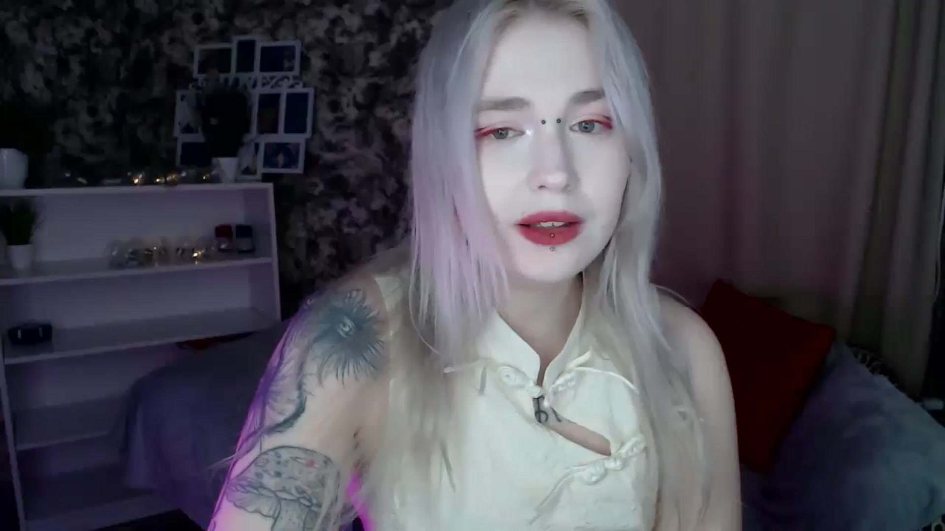 Gallery image thumbnail from Killinna's myfreecams stream on, 02/28/2025, 16:41 image 16 of 20