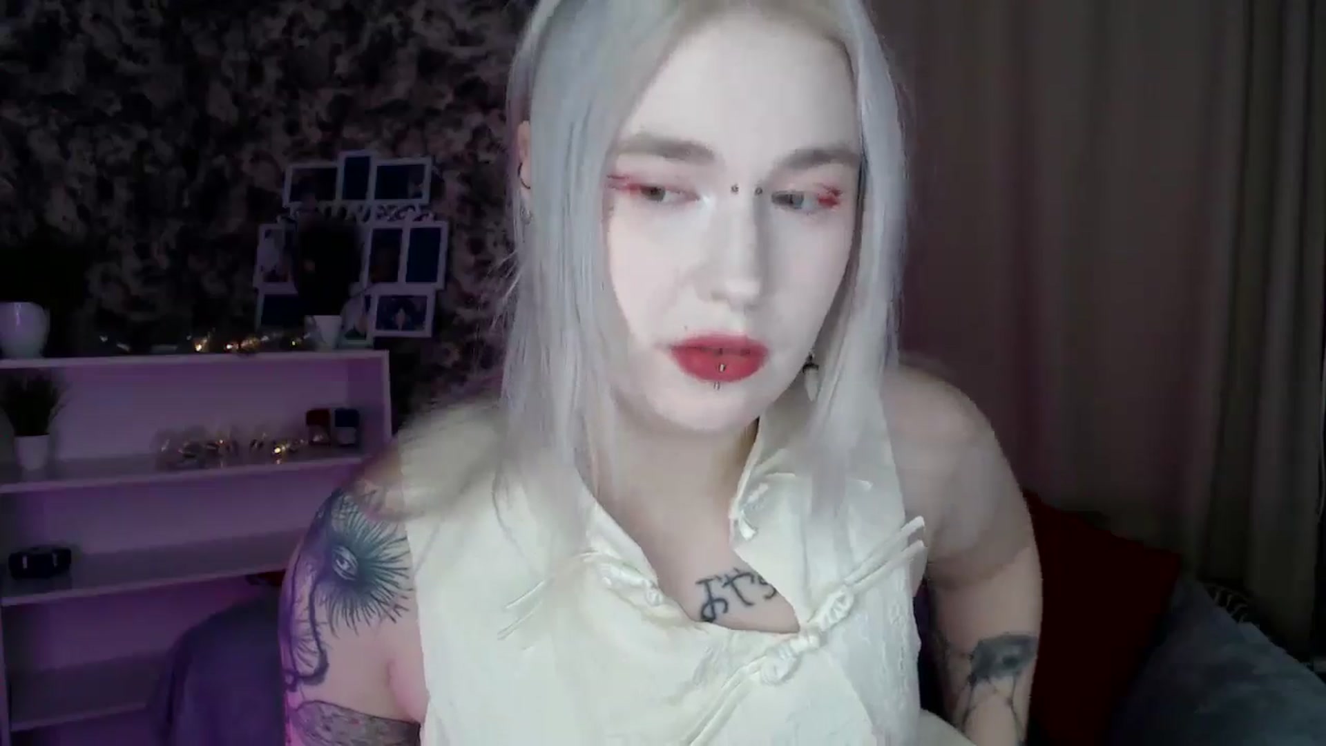Gallery image thumbnail from Killinna's myfreecams stream on, 02/28/2025, 16:41 image 4 of 20