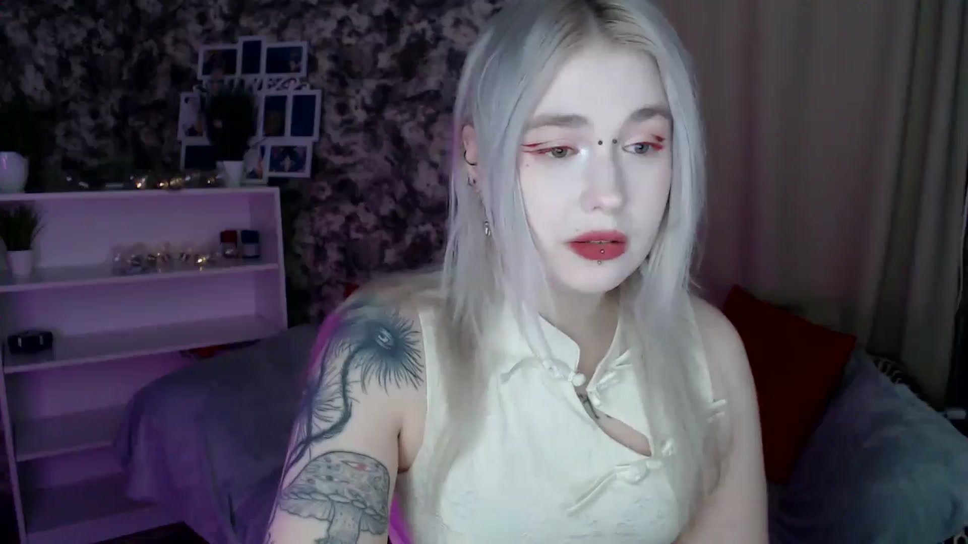 Gallery image thumbnail from Killinna's myfreecams stream on, 02/28/2025, 16:41 image 9 of 20