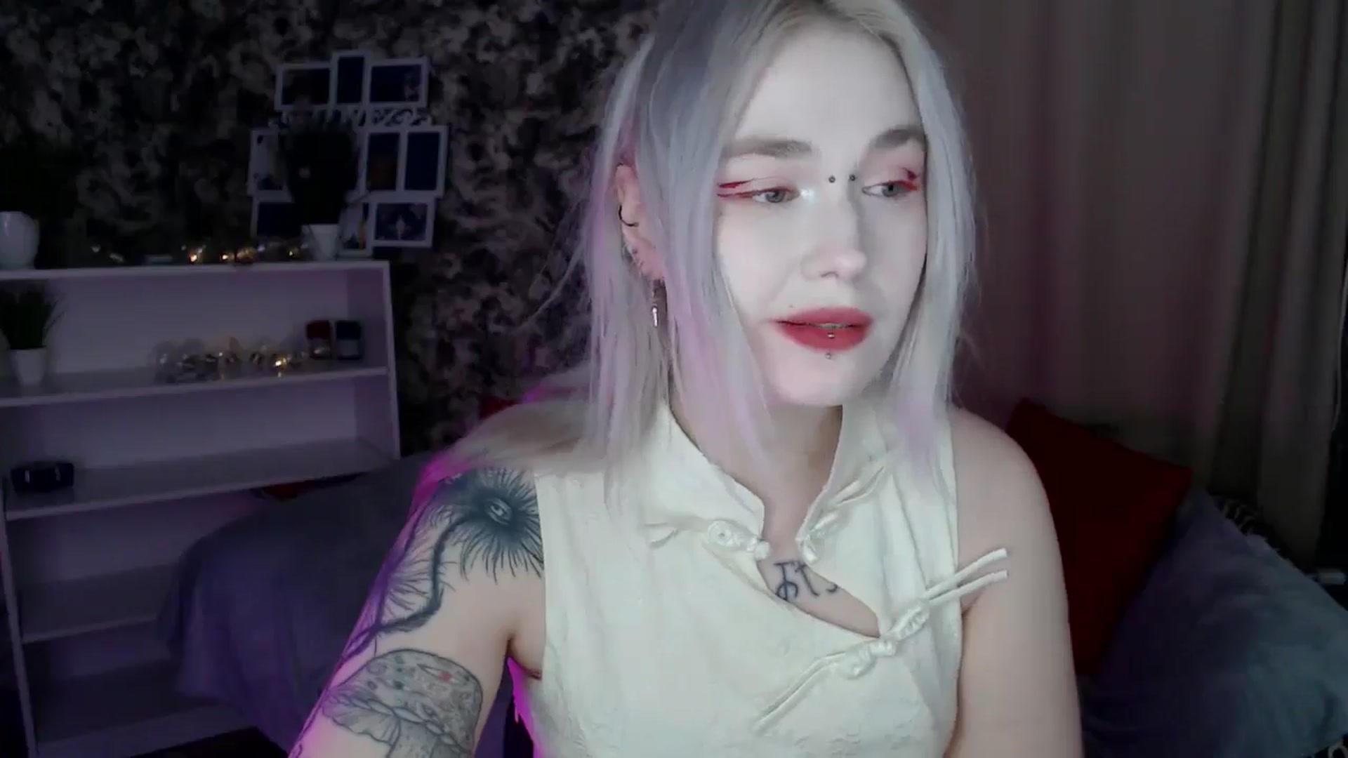 Gallery image thumbnail from Killinna's myfreecams stream on, 02/28/2025, 16:41 image 11 of 20