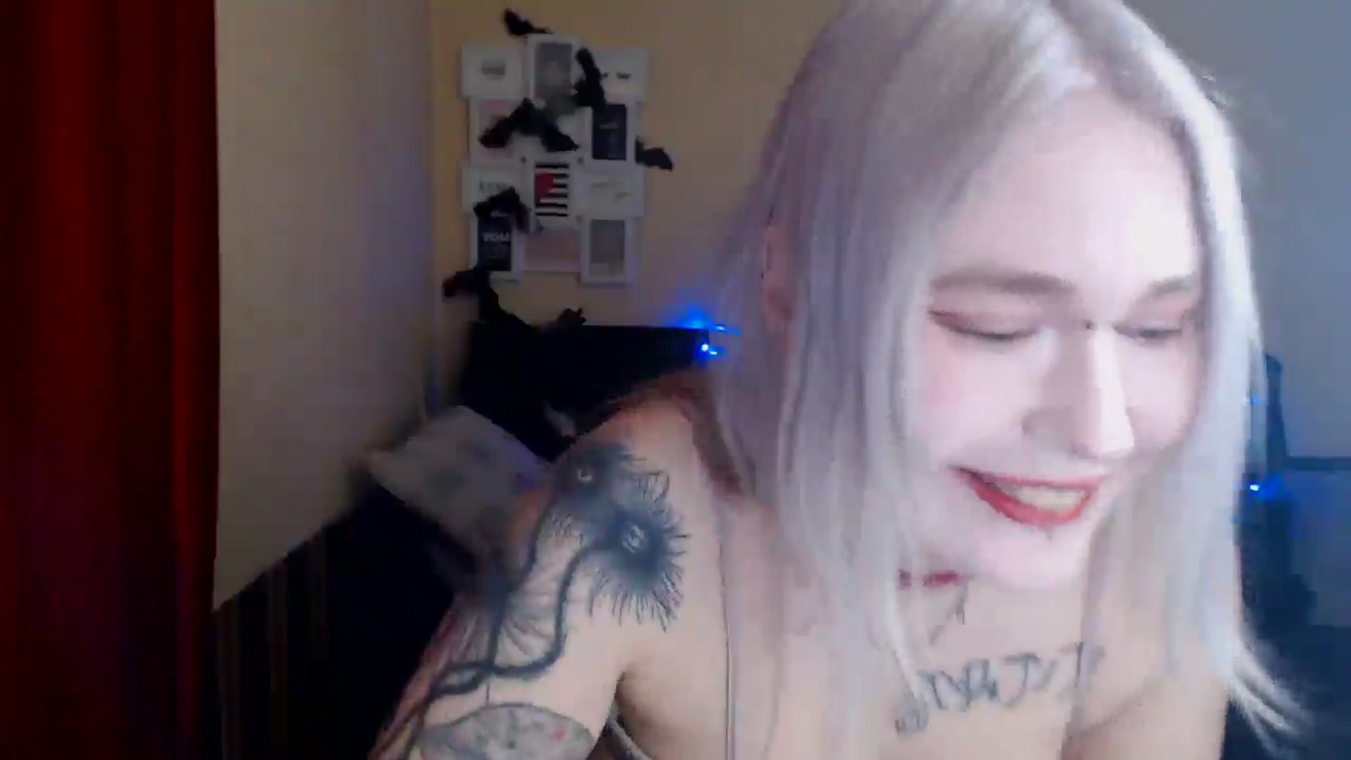 Gallery image thumbnail from Killinna's myfreecams stream on, 03/04/2025, 15:33 image 17 of 20