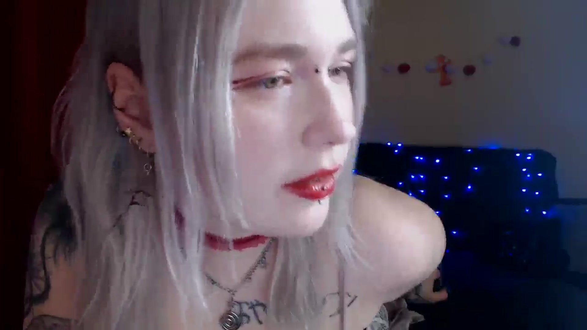 Gallery image thumbnail from Killinna's myfreecams stream on, 03/04/2025, 15:33 image 7 of 20