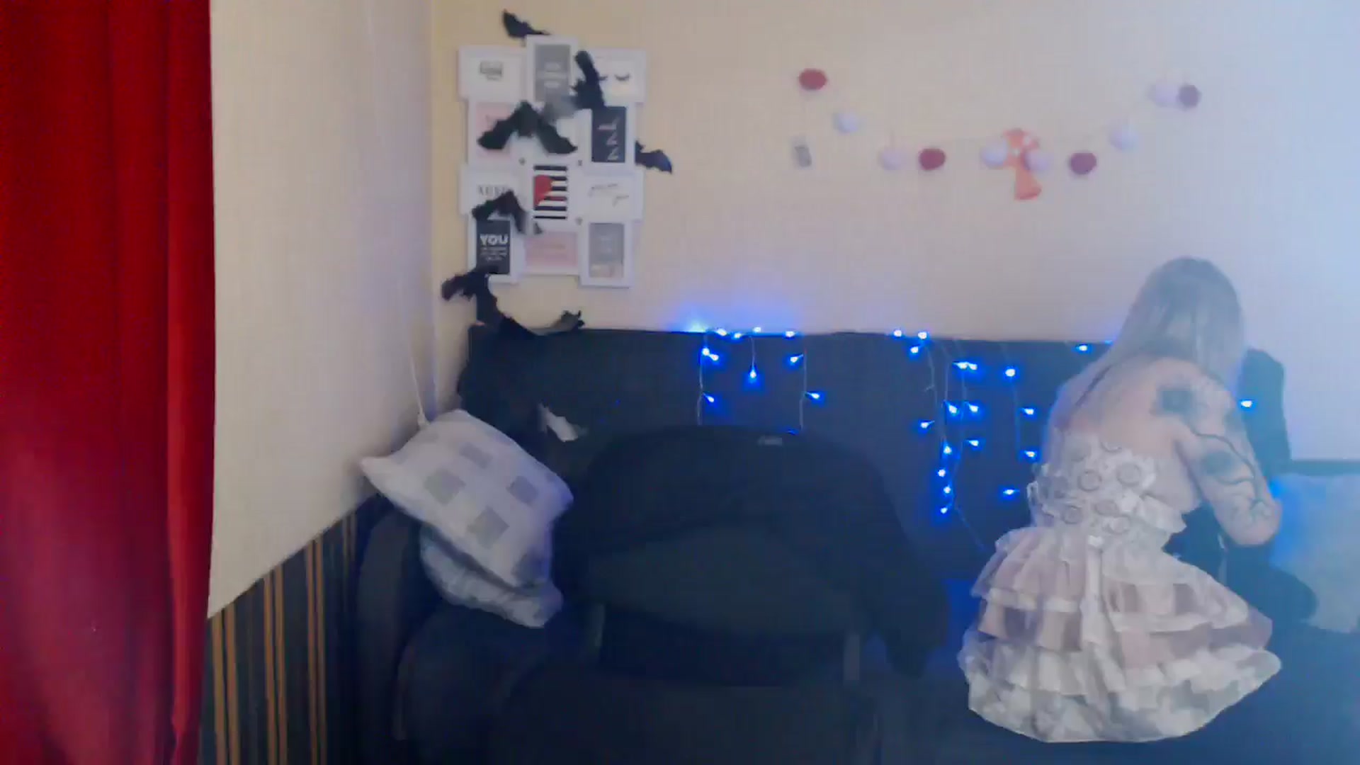 Gallery image thumbnail from Killinna's myfreecams stream on, 03/04/2025, 15:33 image 3 of 20