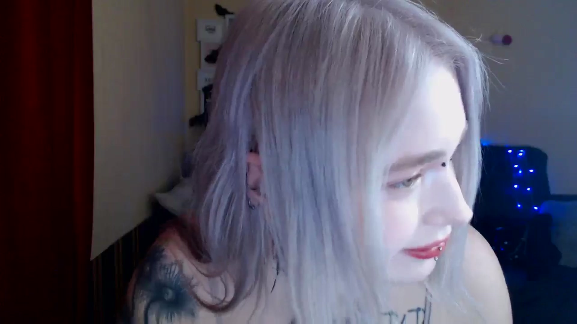 Gallery image thumbnail from Killinna's myfreecams stream on, 03/04/2025, 15:33 image 20 of 20