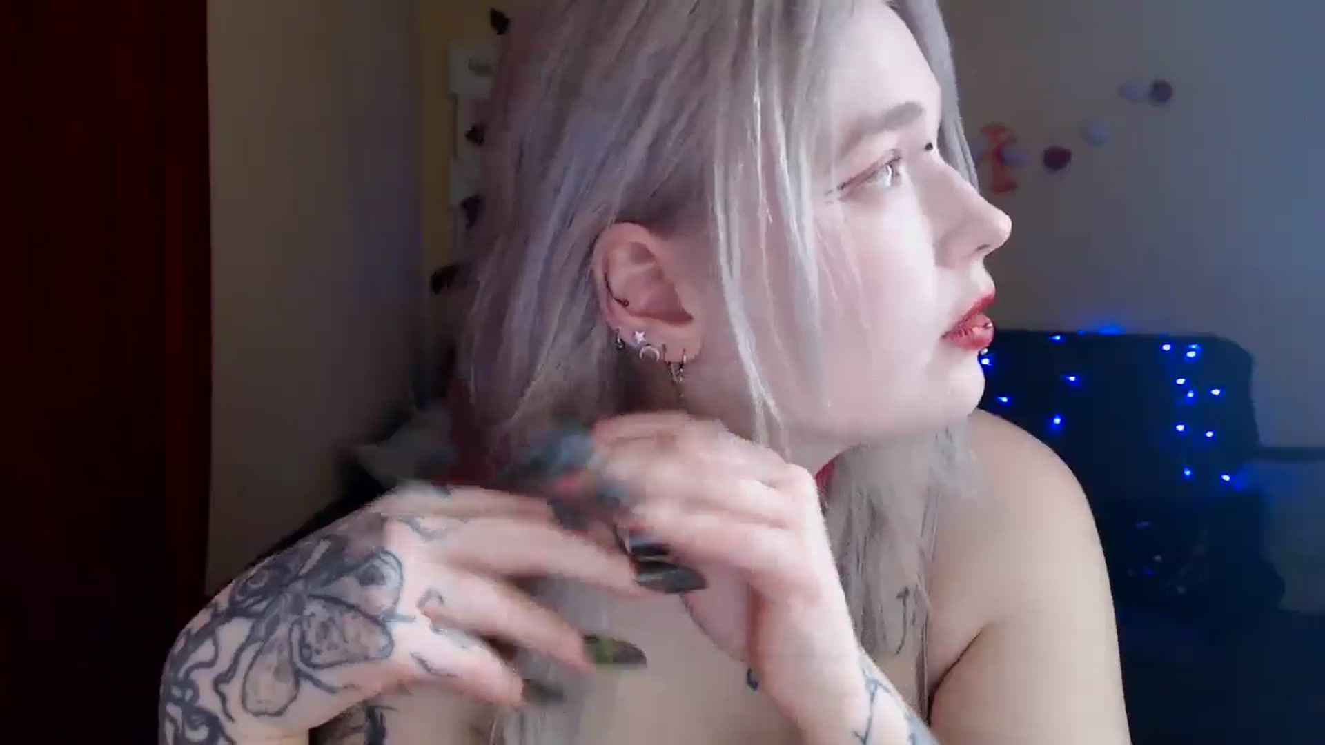 Gallery image thumbnail from Killinna's myfreecams stream on, 03/04/2025, 15:33 image 5 of 20