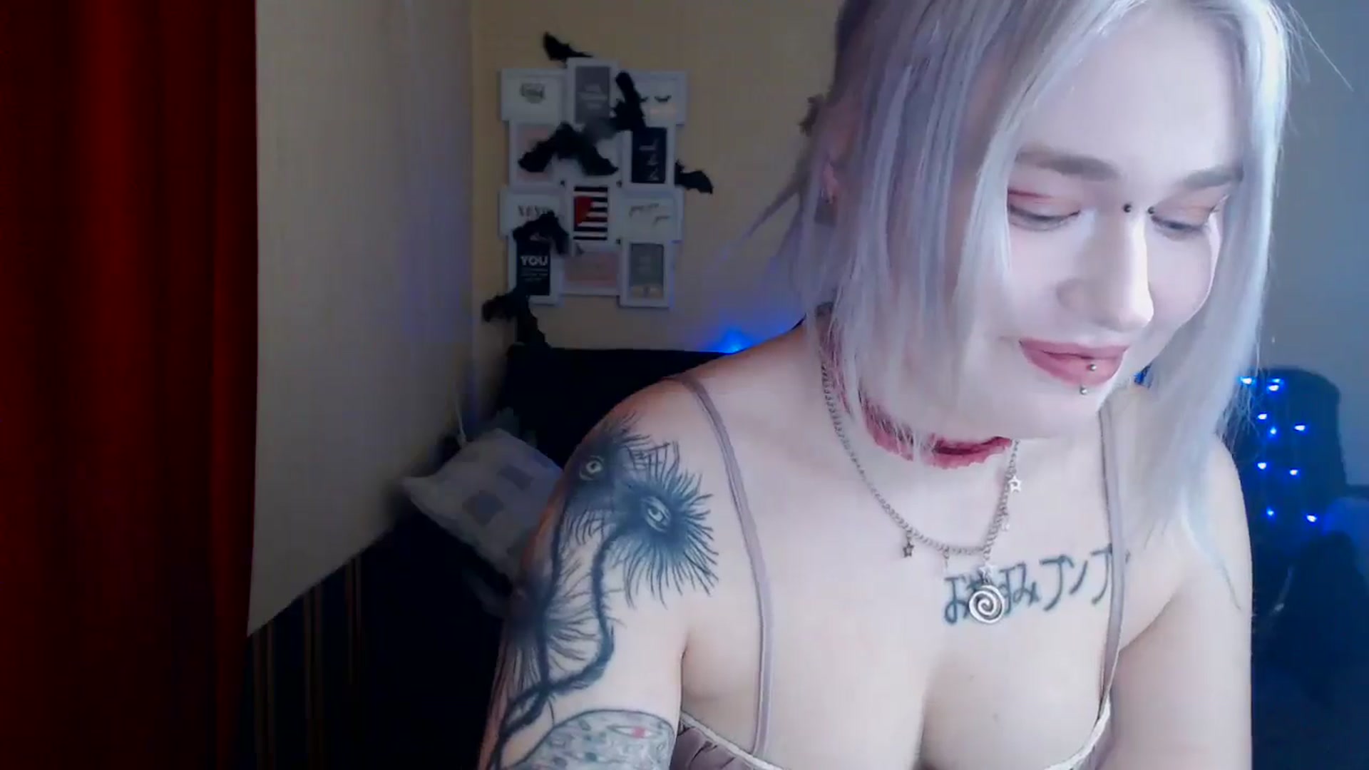 Gallery image thumbnail from Killinna's myfreecams stream on, 03/04/2025, 17:13 image 18 of 20