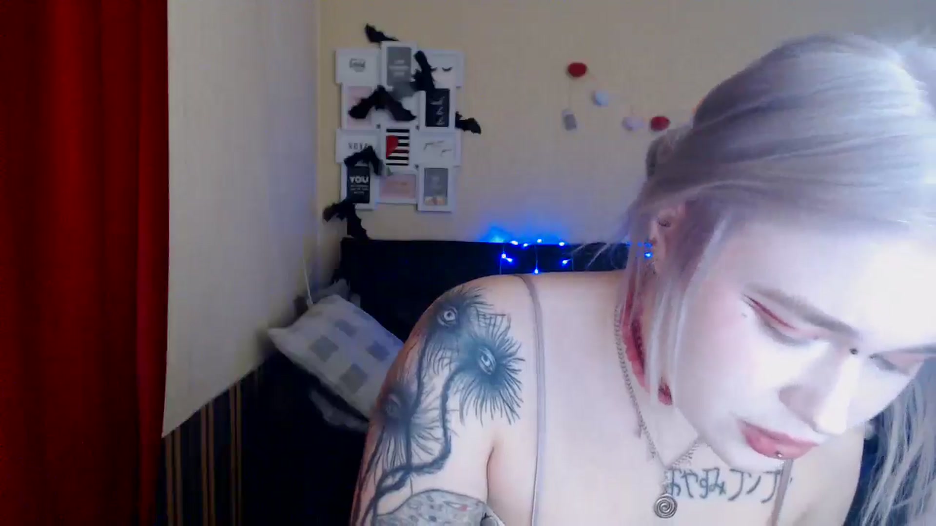 Gallery image thumbnail from Killinna's myfreecams stream on, 03/04/2025, 17:13 image 6 of 20
