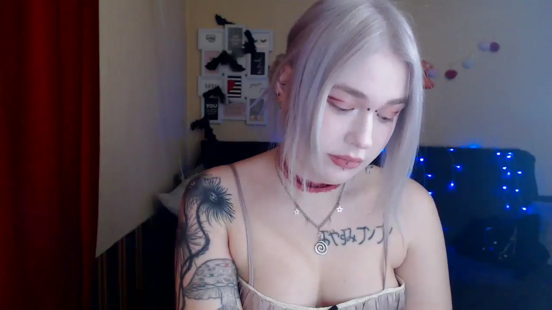 Gallery image thumbnail from Killinna's myfreecams stream on, 03/04/2025, 17:13 image 9 of 20