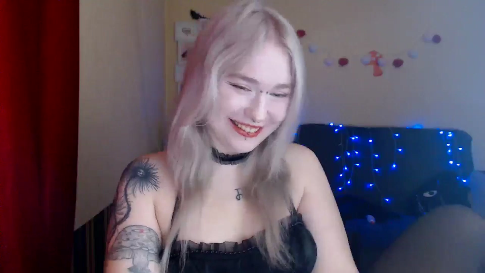 Gallery image thumbnail from Killinna's myfreecams stream on, 03/06/2025, 15:19 image 3 of 20