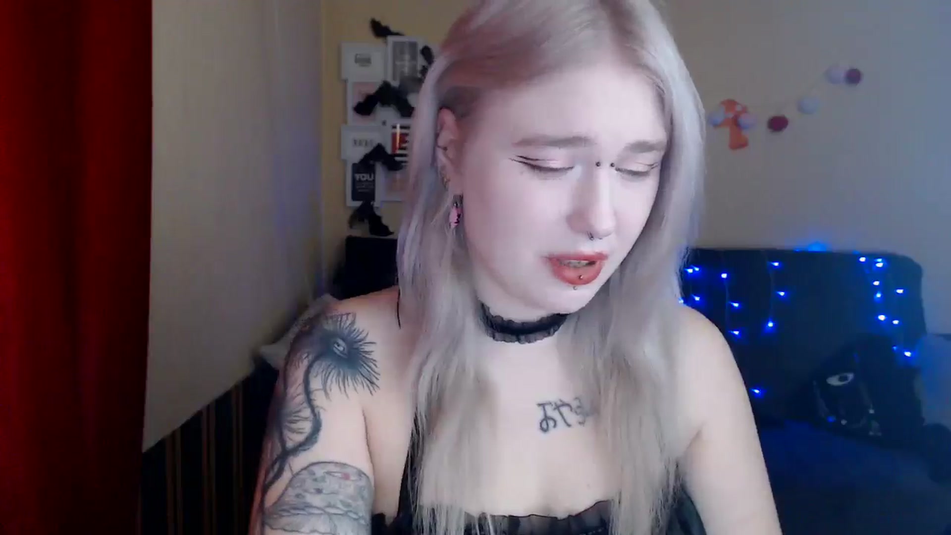 Gallery image thumbnail from Killinna's myfreecams stream on, 03/06/2025, 15:19 image 2 of 20