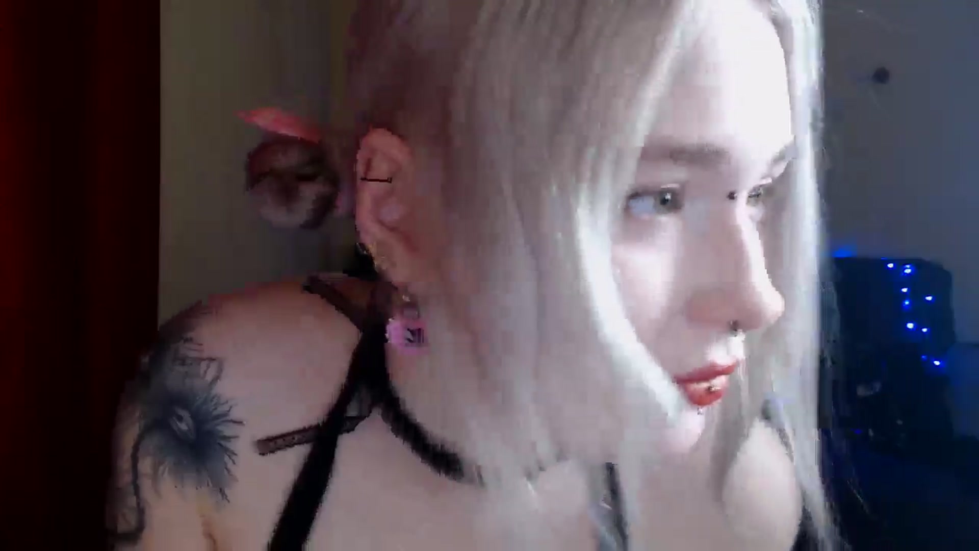 Gallery image thumbnail from Killinna's myfreecams stream on, 03/06/2025, 15:19 image 14 of 20