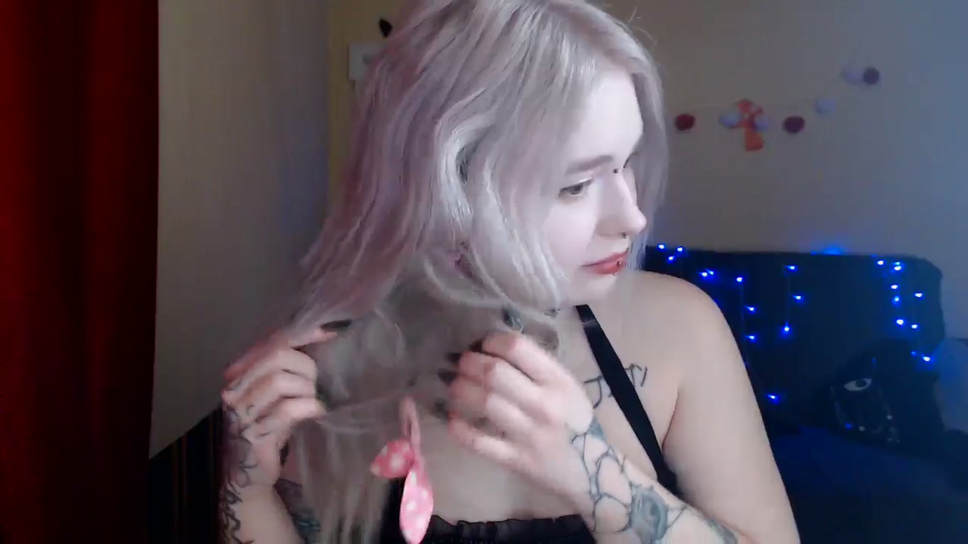 Gallery image thumbnail from Killinna's myfreecams stream on, 03/06/2025, 15:19 image 13 of 20