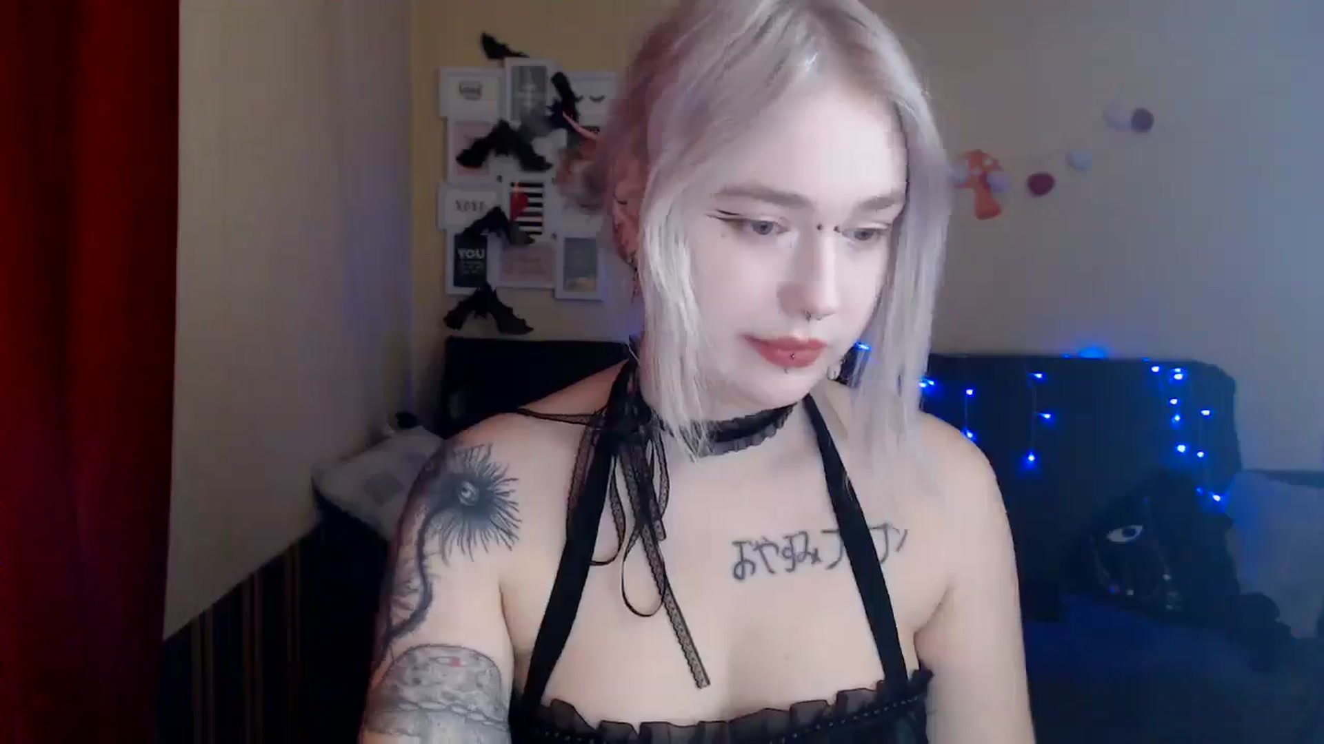 Gallery image thumbnail from Killinna's myfreecams stream on, 03/06/2025, 16:17 image 6 of 20